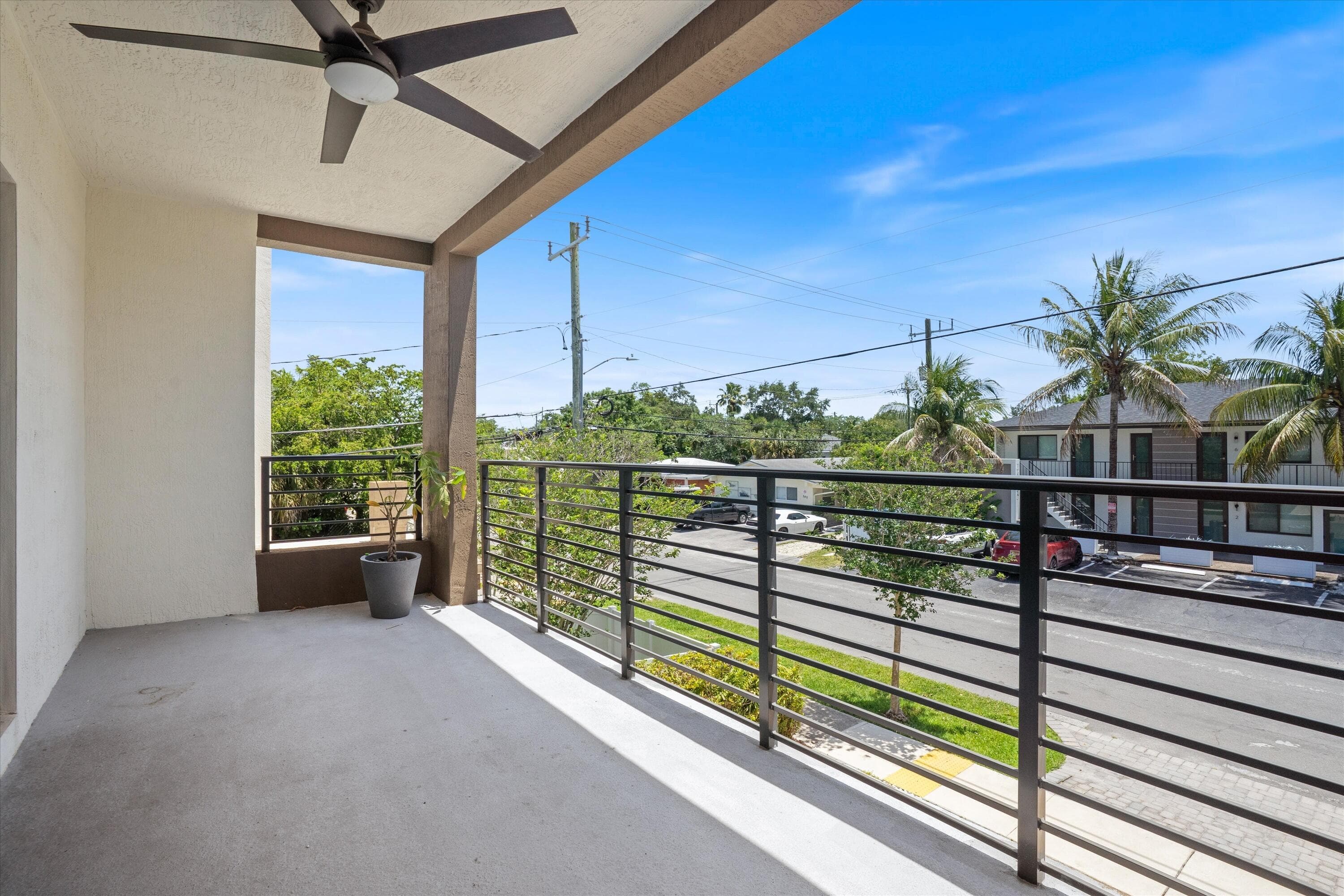 341 SW 16th Court, Fort Lauderdale, FL 33315 — photo 5 of 29