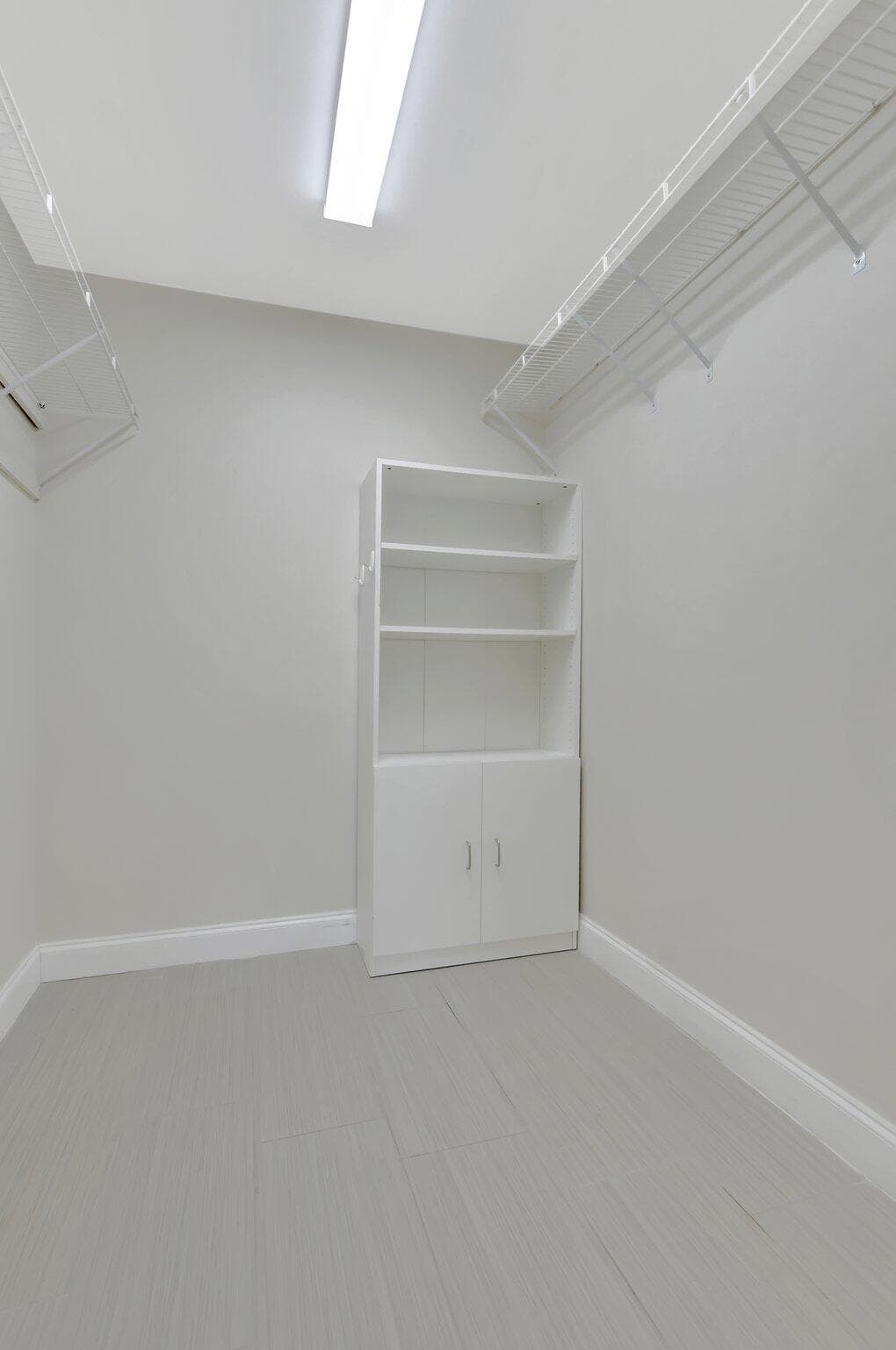 800 E Camino 4110, Boca Raton, FL 33432 — photo 16 of 41