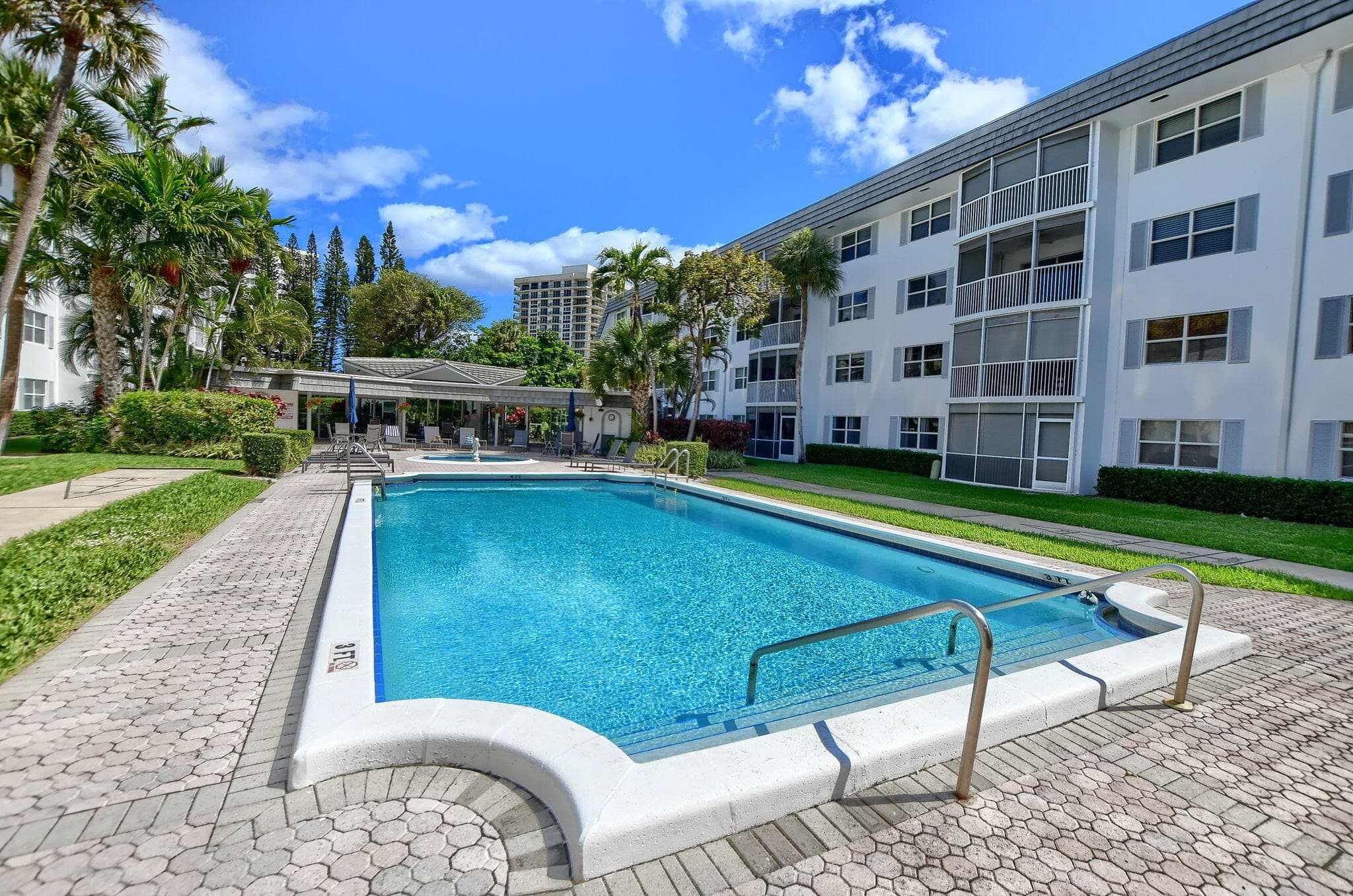 800 E Camino 4110, Boca Raton, FL 33432 — photo 25 of 41