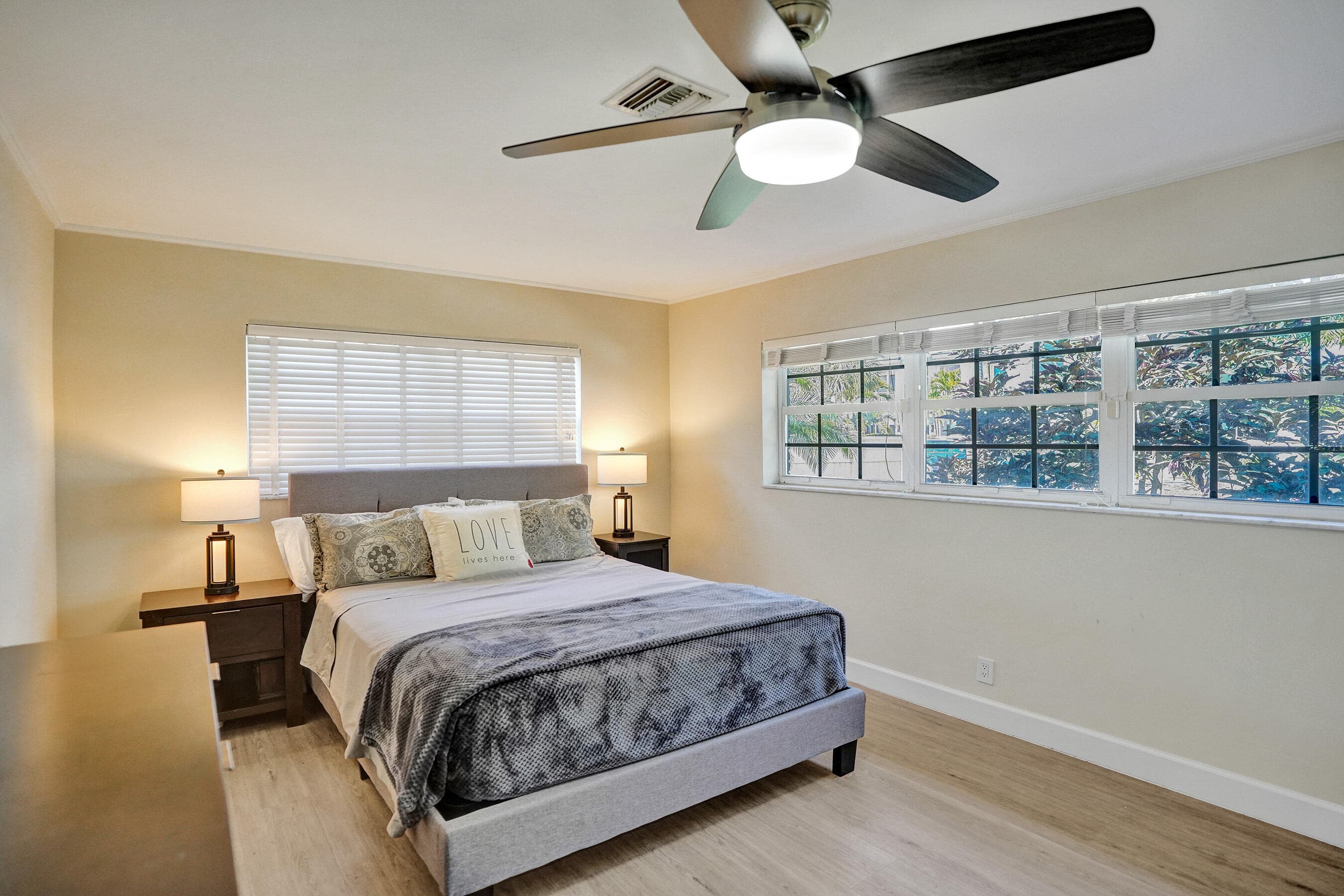 3930 NE 21st Avenue, Fort Lauderdale, FL 33308 — photo 41 of 42
