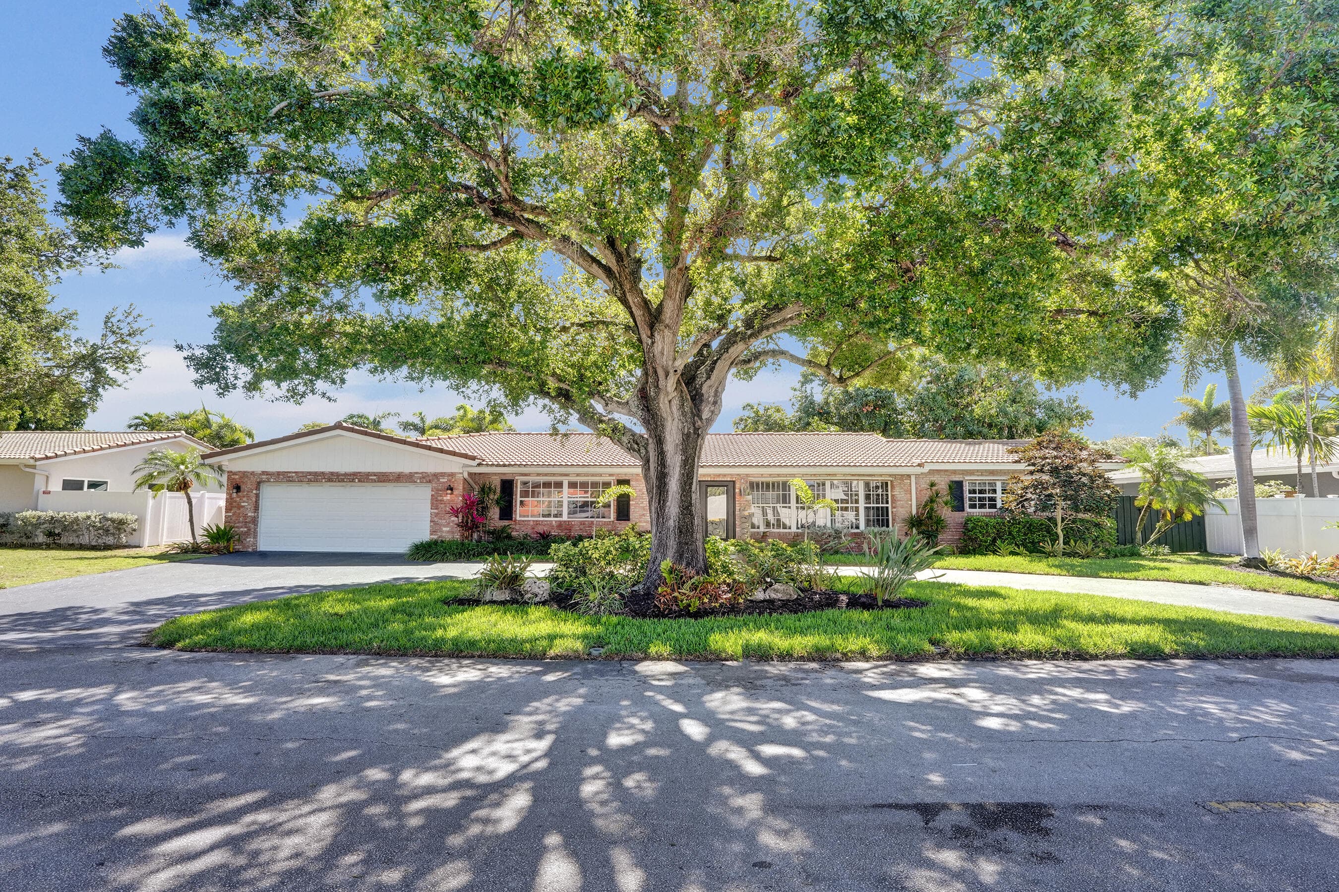 3930 NE 21st Avenue, Fort Lauderdale, FL 33308 — photo 36 of 42