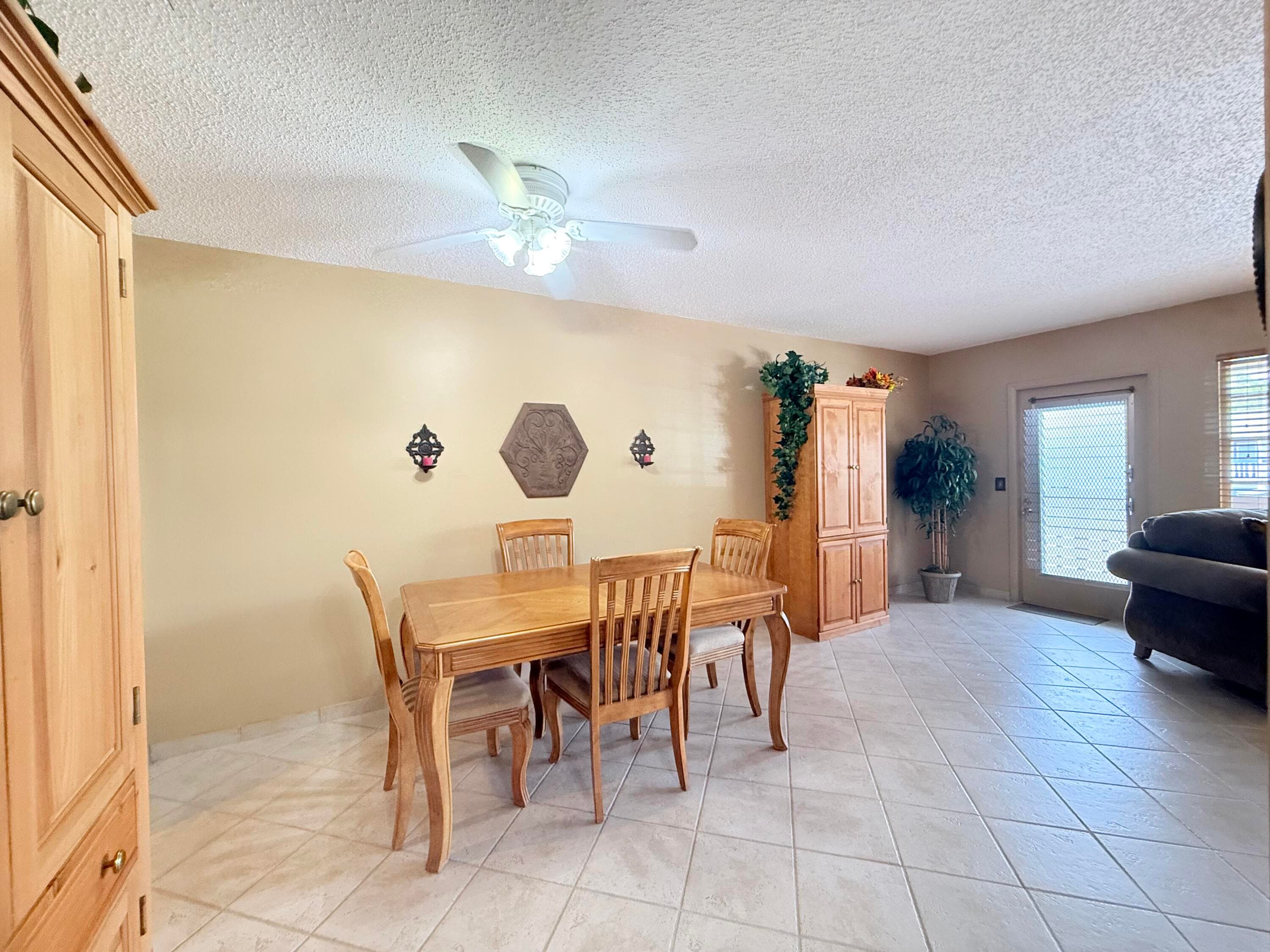 165 Tilford H 165, Deerfield Beach, FL 33442 — photo 5 of 38