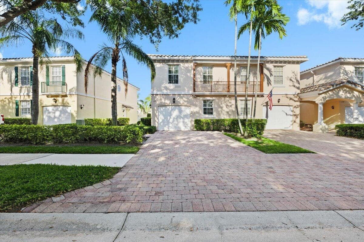 142 Santa Barbara Way, Palm Beach Gardens, FL 33410 — photo 1 of 43