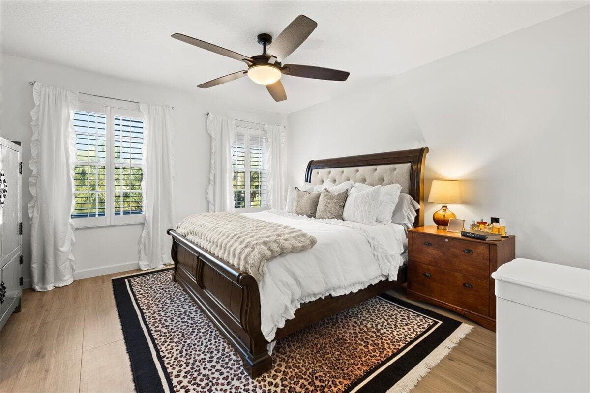 142 Santa Barbara Way, Palm Beach Gardens, FL 33410 — photo 16 of 43