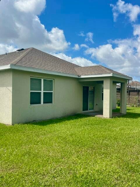 1537 SW Meridian Avenue, Port St. Lucie, FL 34953 — photo 7 of 31
