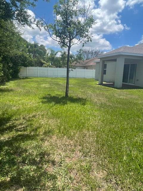 1537 SW Meridian Avenue, Port St. Lucie, FL 34953 — photo 9 of 31