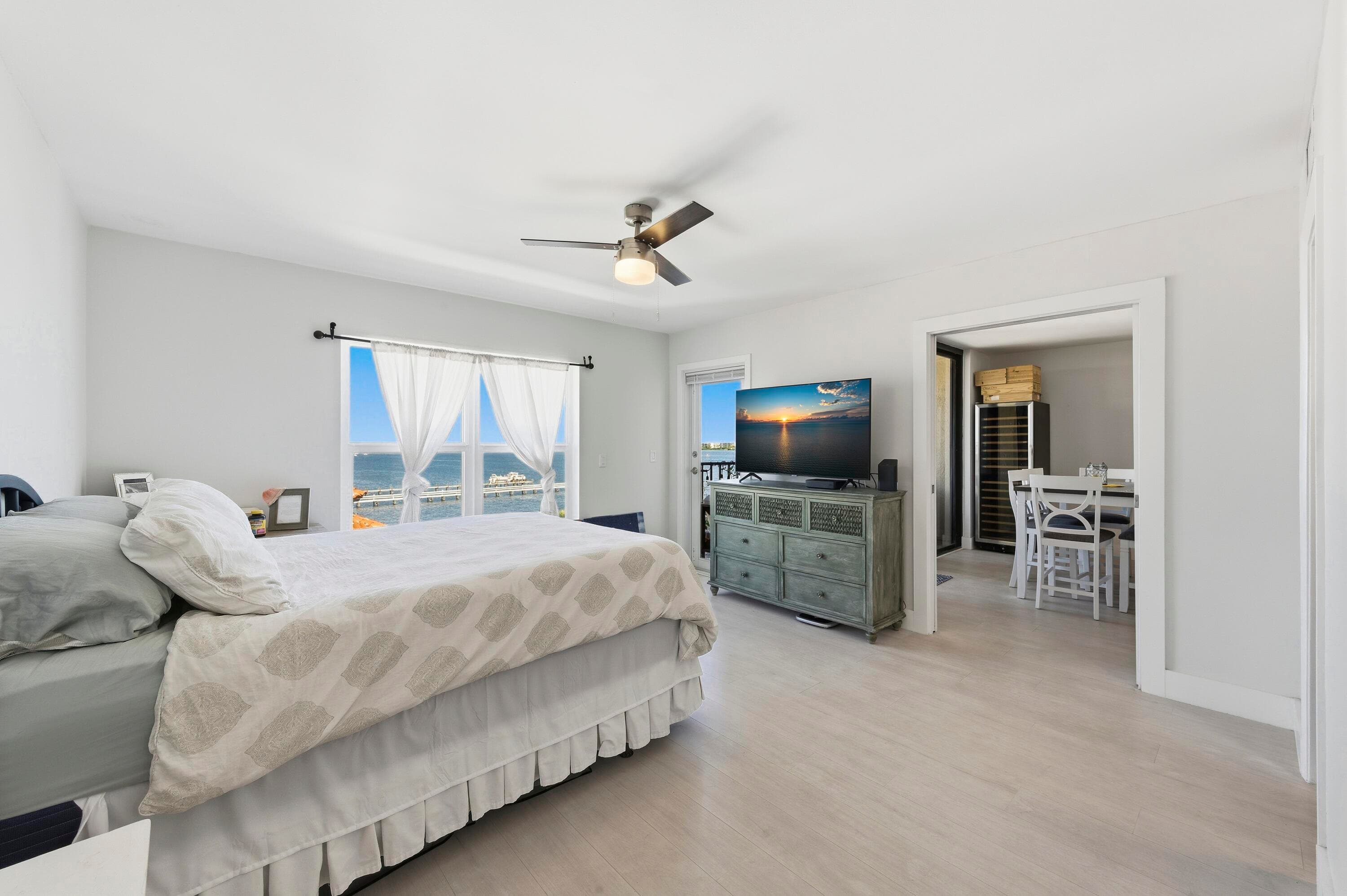 896 N Federal Highway 523, Lantana, FL 33462 — photo 15 of 62