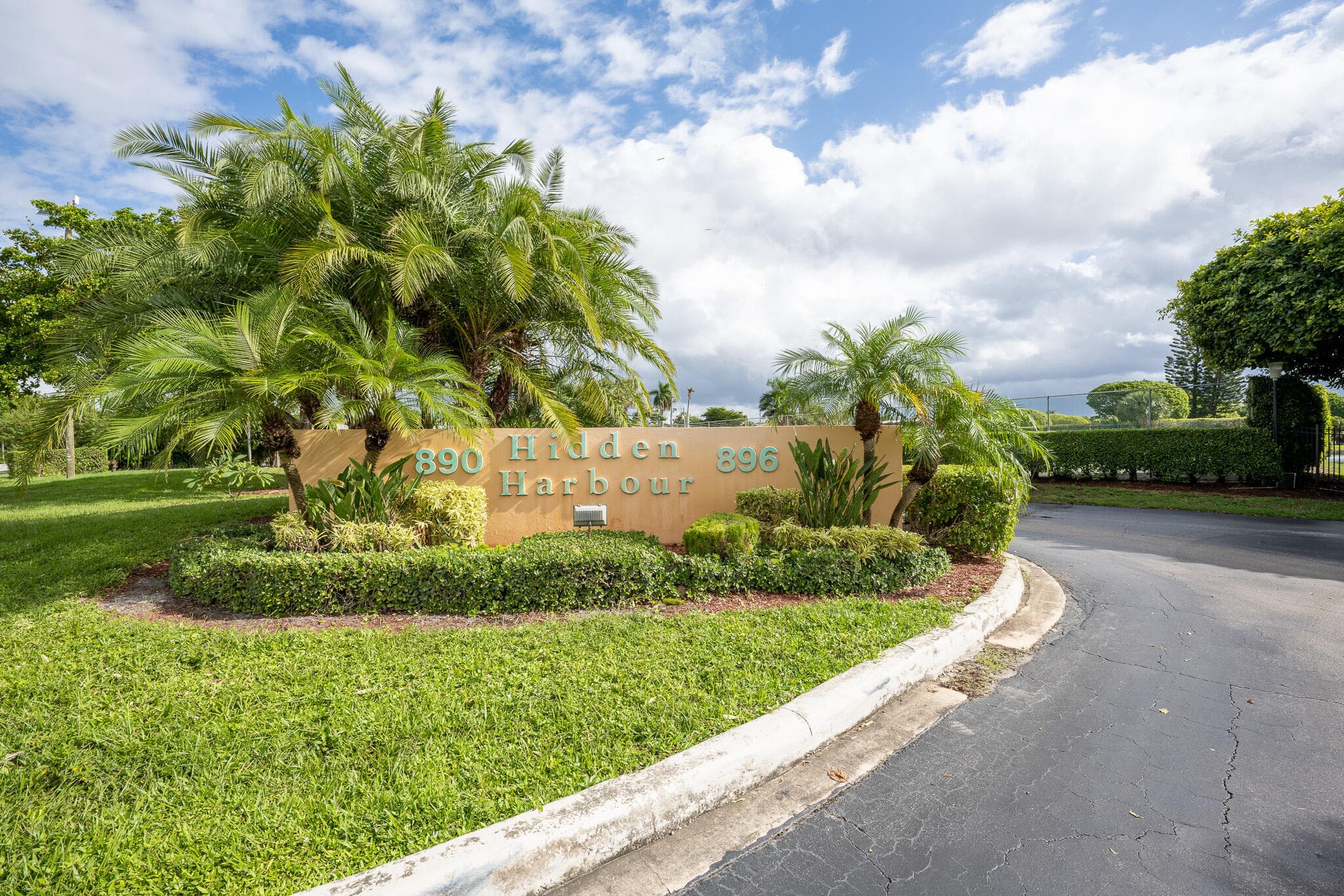 896 N Federal Highway 523, Lantana, FL 33462 — photo 23 of 62