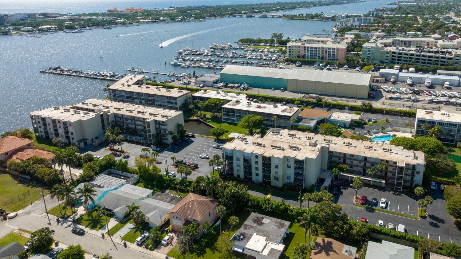896 N Federal Highway 523, Lantana, FL 33462 — photo 44 of 62