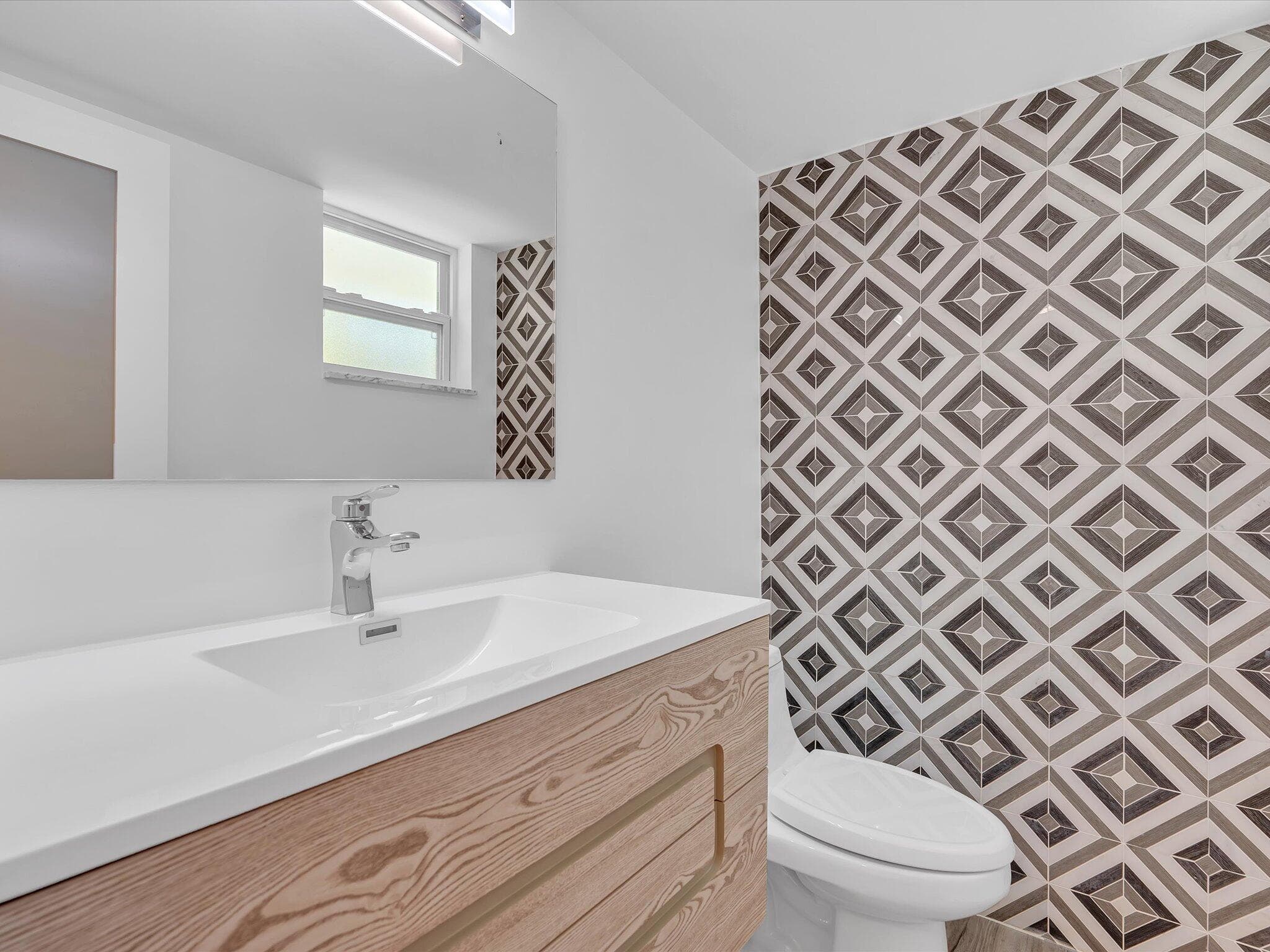 4025 N Federal Highway N 215a, Oakland Park, FL 33308 — photo 9 of 36