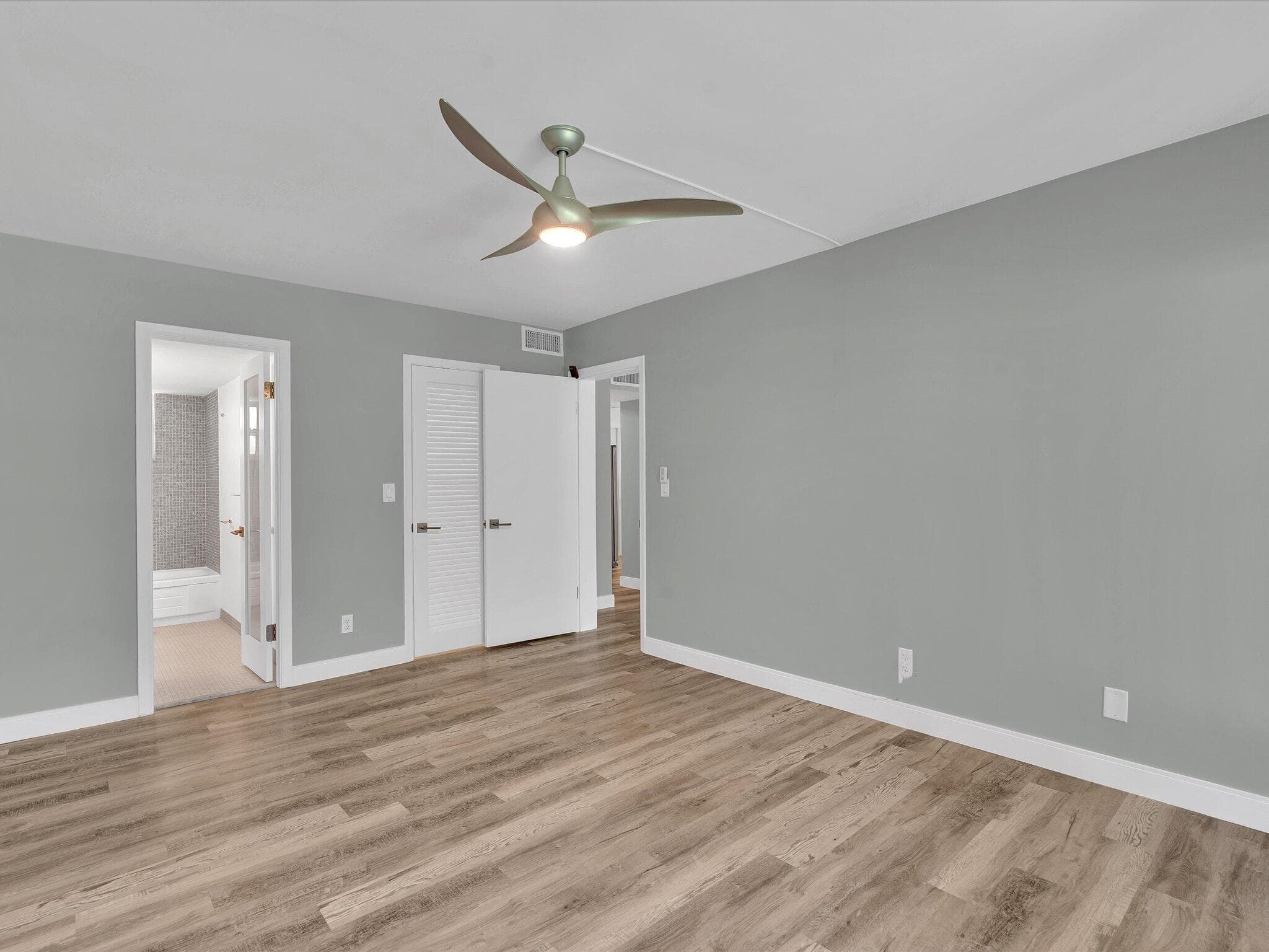 4025 N Federal Highway N 215a, Oakland Park, FL 33308 — photo 15 of 36