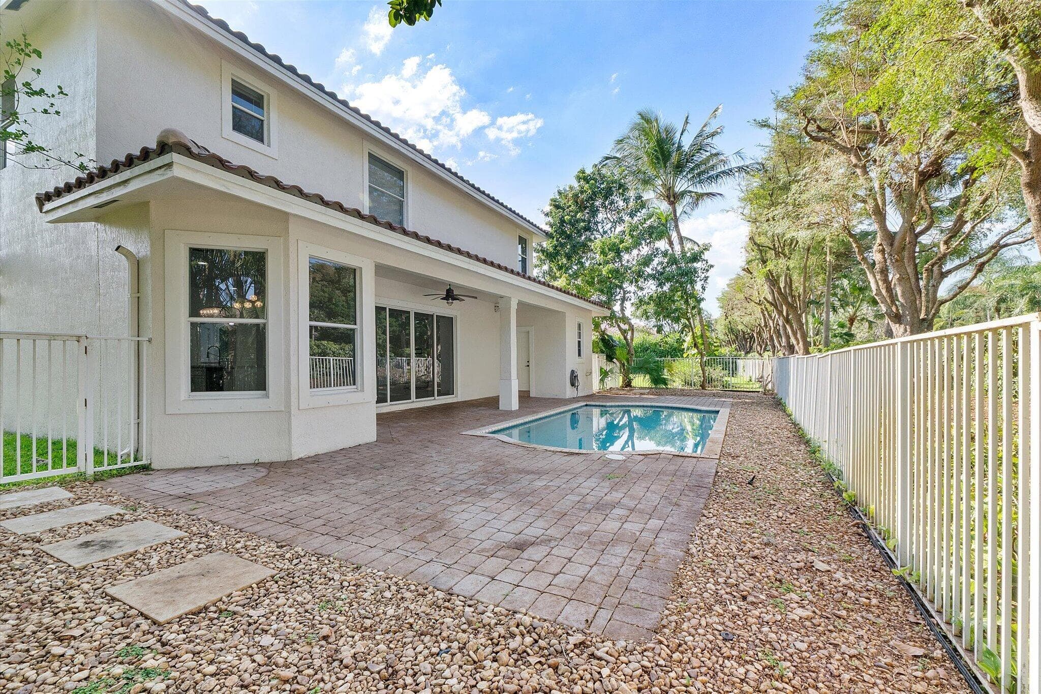 2013 Harbor View Circle, Weston, FL 33327 — photo 32 of 37
