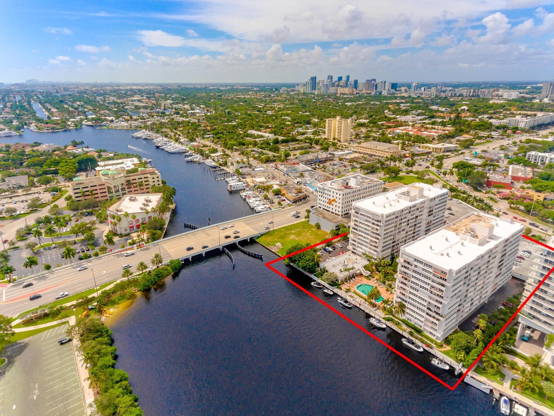 1160 N Federal Highway 215, Fort Lauderdale, FL 33304 — photo 17 of 59