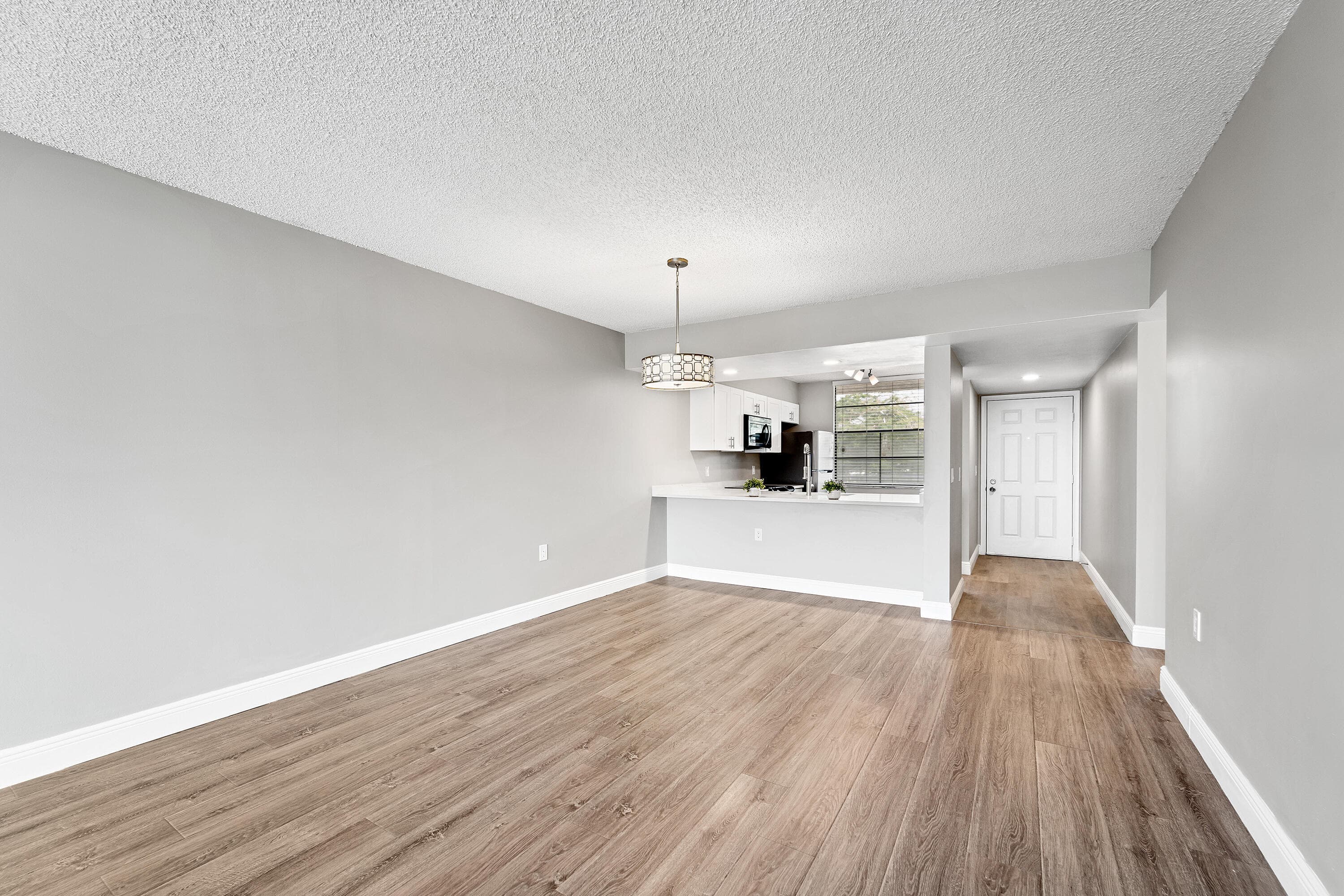 3636 Whitehall Drive 402, West Palm Beach, FL 33401 — photo 7 of 41