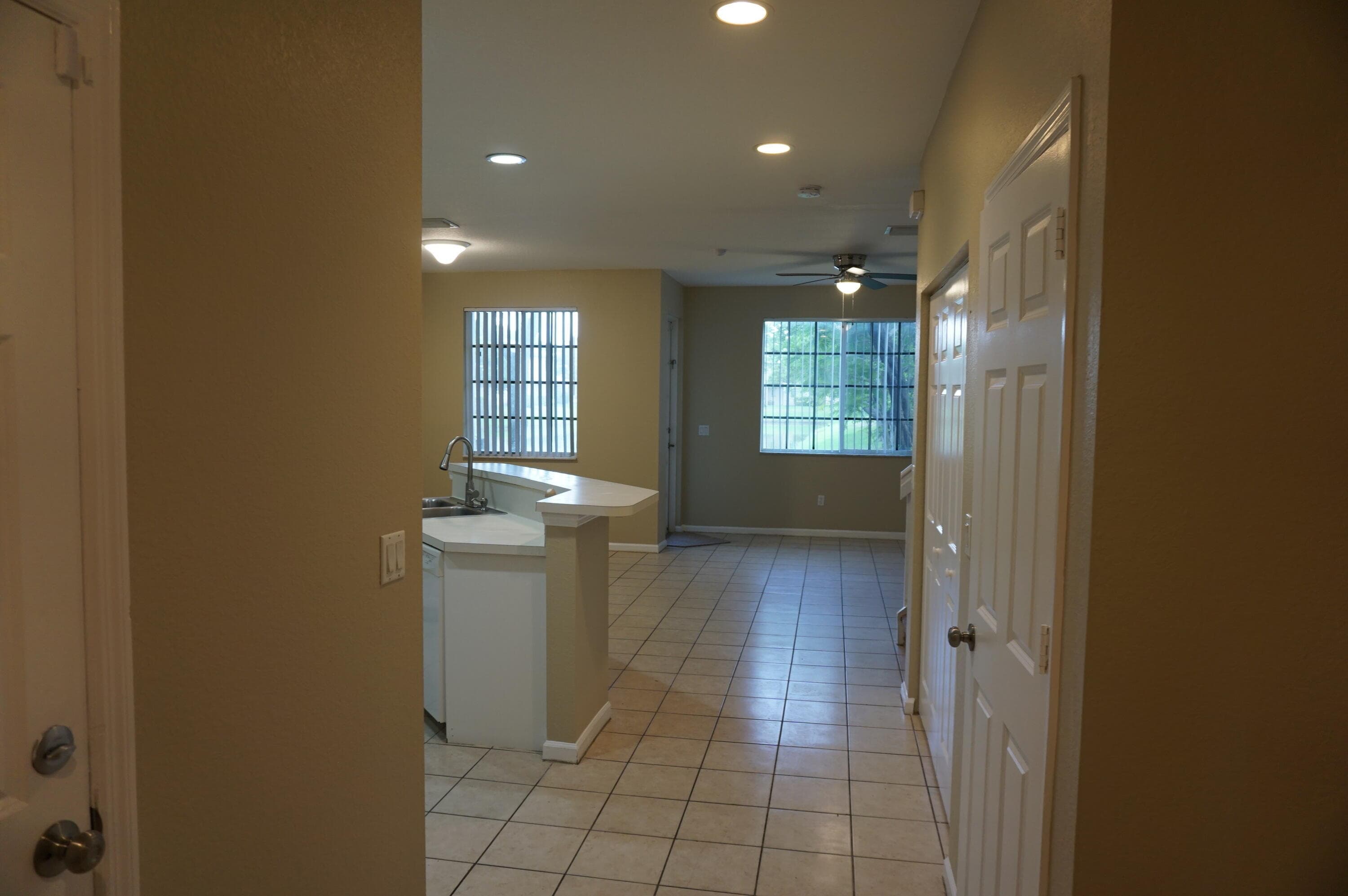 2022 Freeport Lane, Riviera Beach, FL 33404 — photo 9 of 18