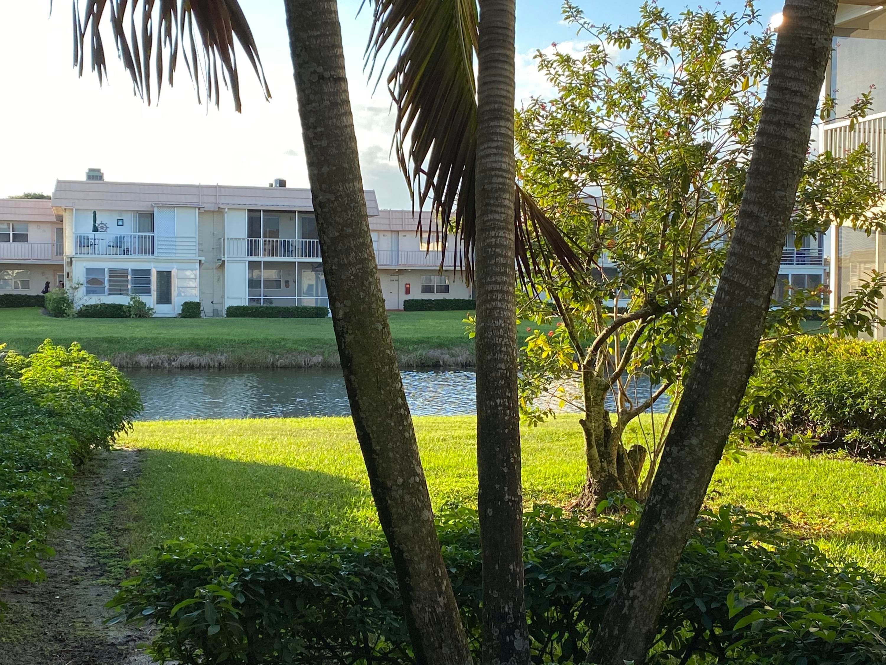 259 Saxony F Circles 259, Delray Beach, FL 33446 — photo 2 of 45