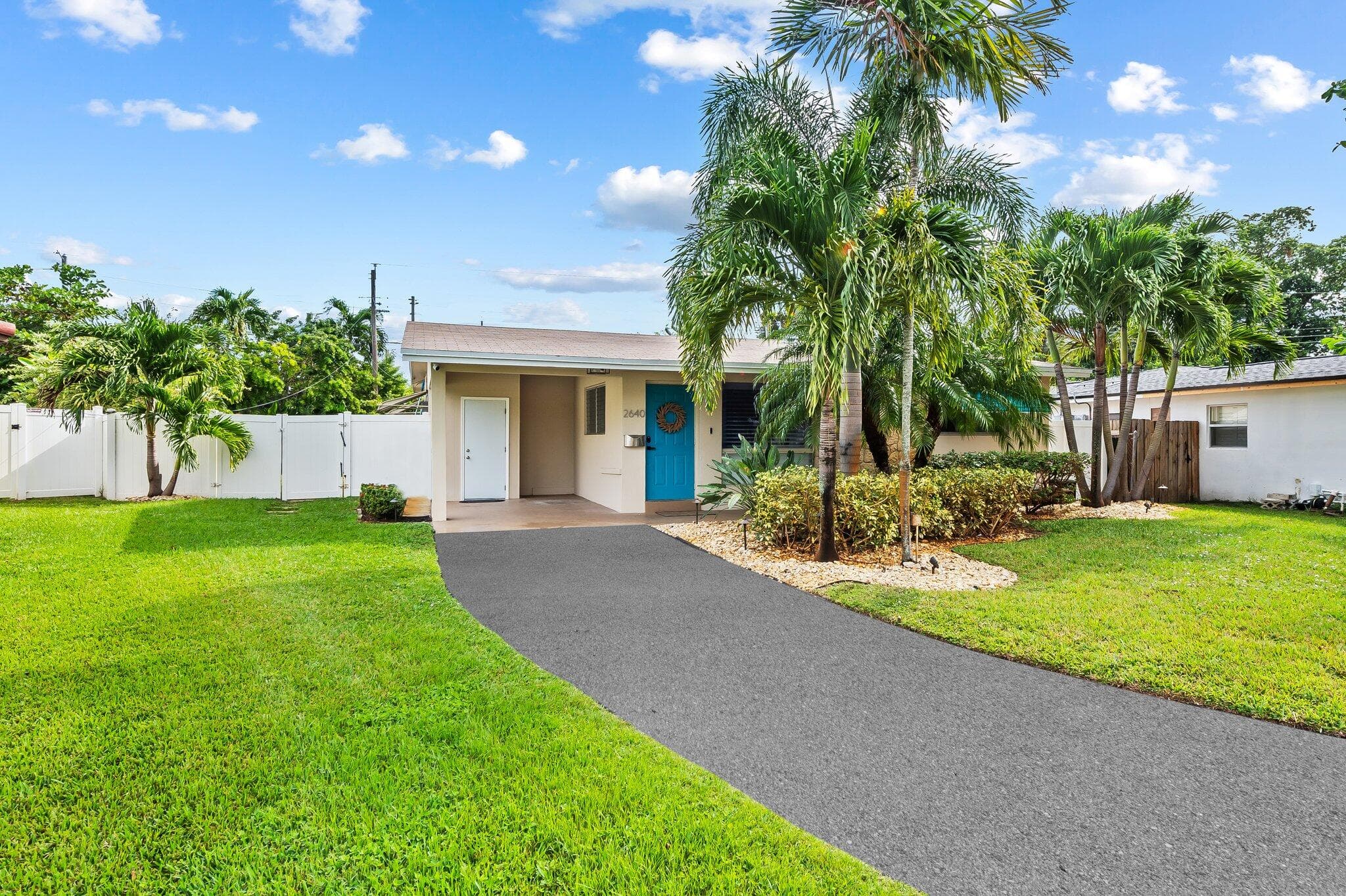 2640 NW 9th Lane, Wilton Manors, FL 33311 — photo 37 of 38