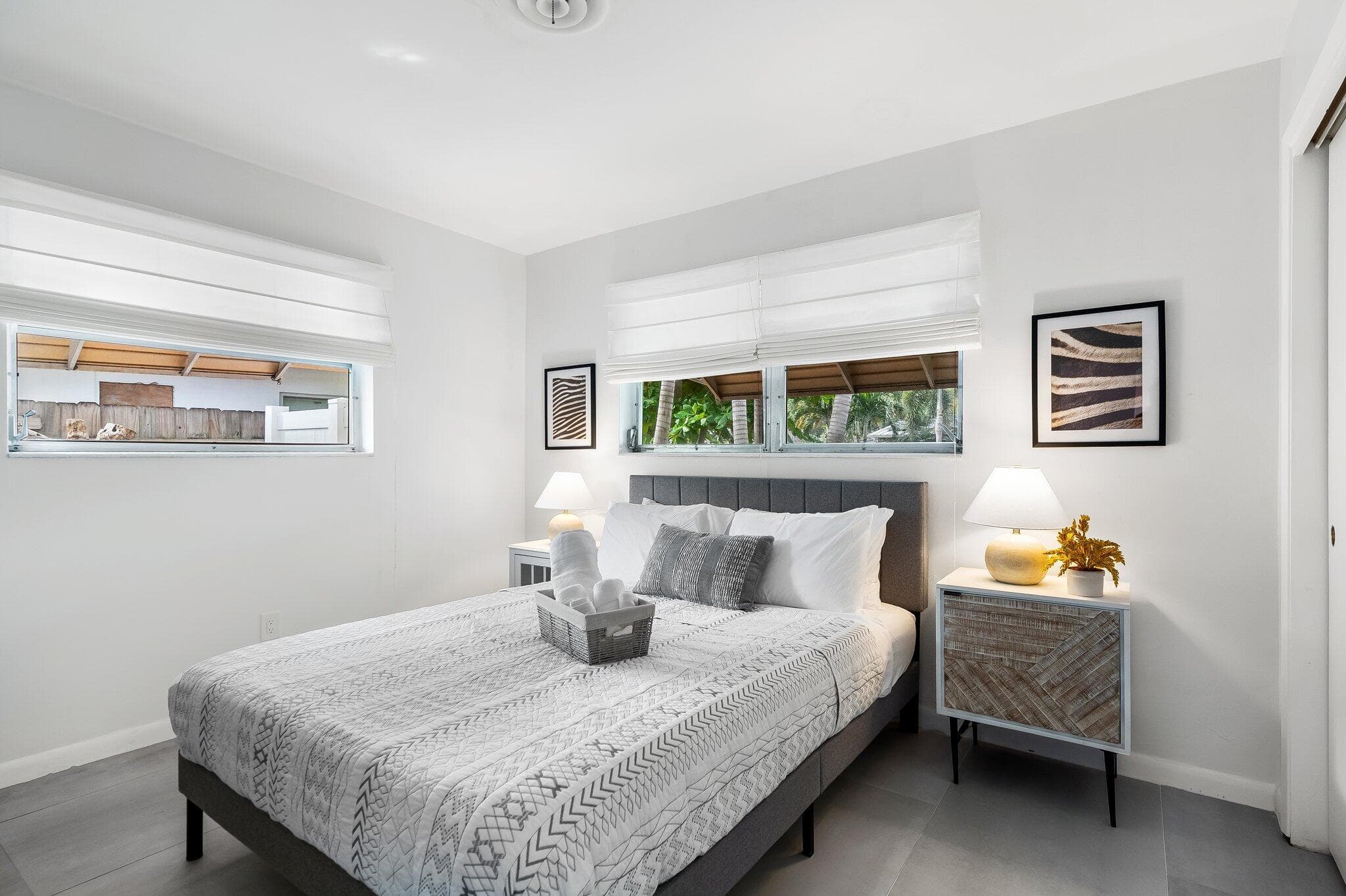 2640 NW 9th Lane, Wilton Manors, FL 33311 — photo 3 of 38