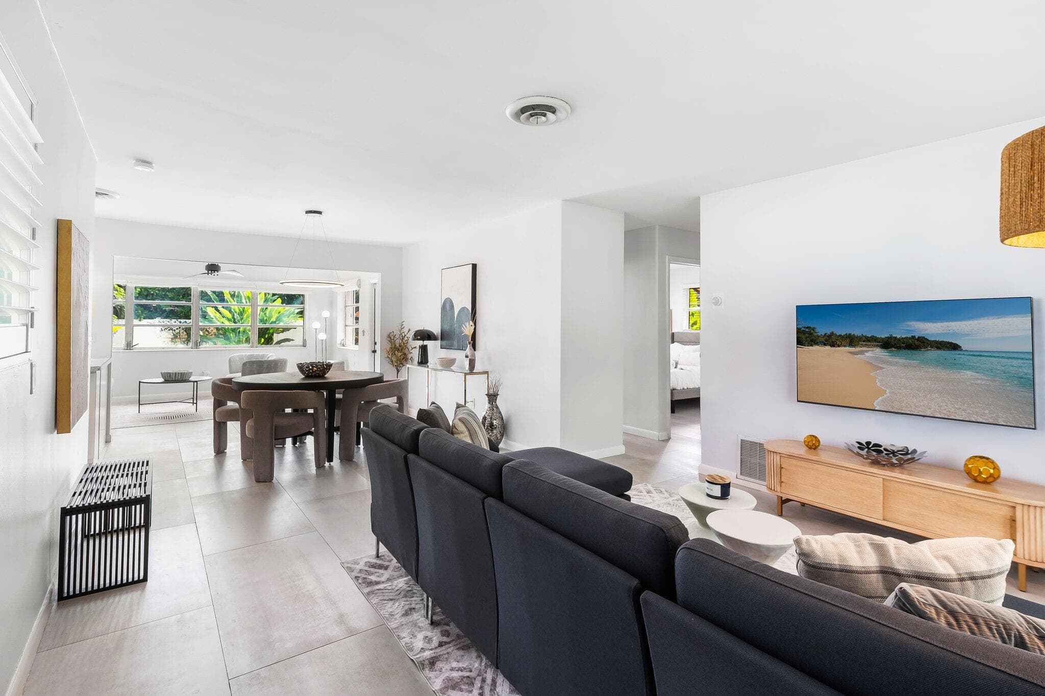 2640 NW 9th Lane, Wilton Manors, FL 33311 — photo 10 of 38