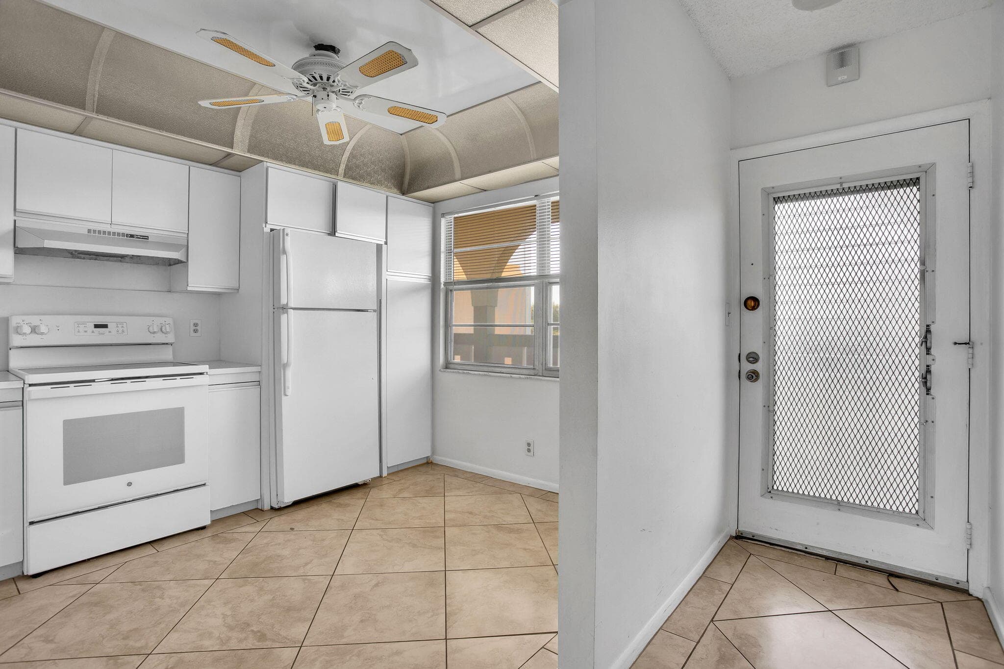 3405 Bimini Lane M4, Coconut Creek, FL 33066 — photo 3 of 31