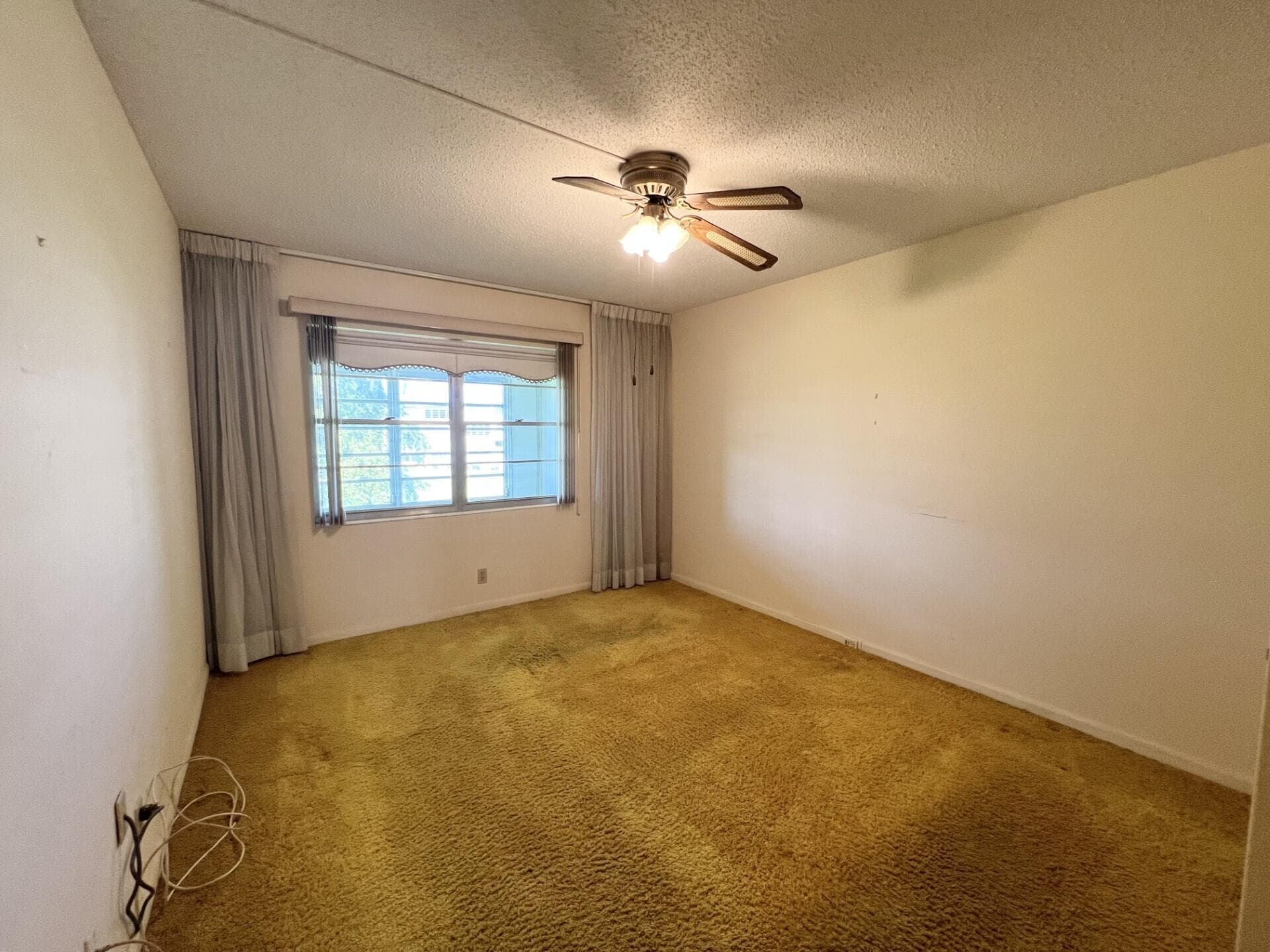 392 Grantham F 392, Deerfield Beach, FL 33442 — photo 8 of 42