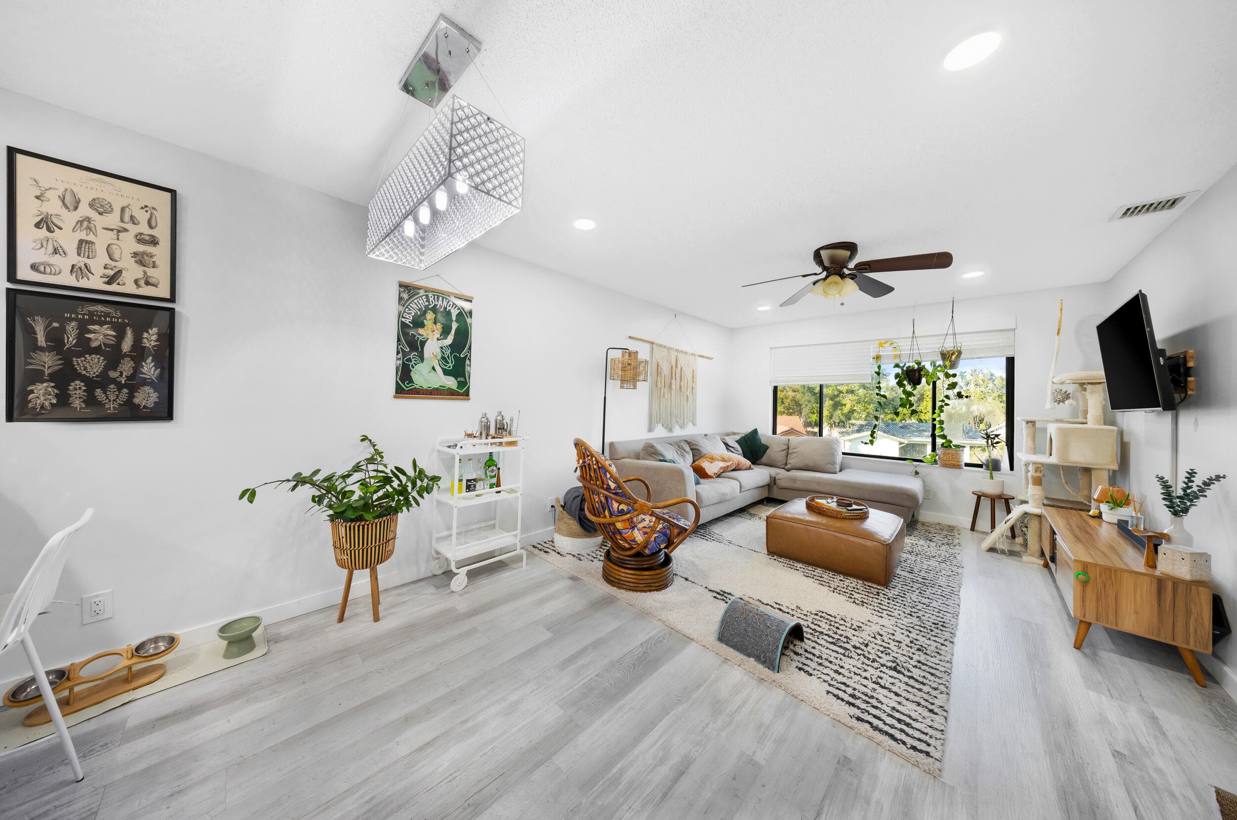 11477 NW 39th Court 306-1, Coral Springs, FL 33065 — photo 1 of 16