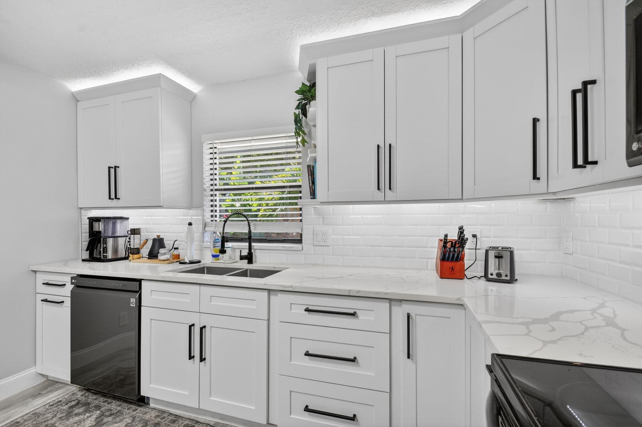 1630 NW 22nd Avenue, Delray Beach, FL 33445 — photo 20 of 69