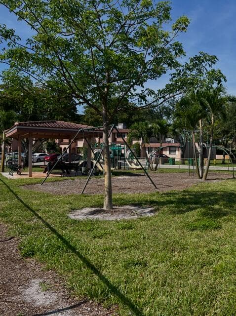 54 N Matador Lane, Davie, FL 33324 — photo 12 of 22