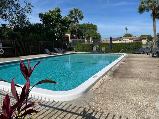 54 N Matador Lane, Davie, FL 33324 — photo 16 of 22