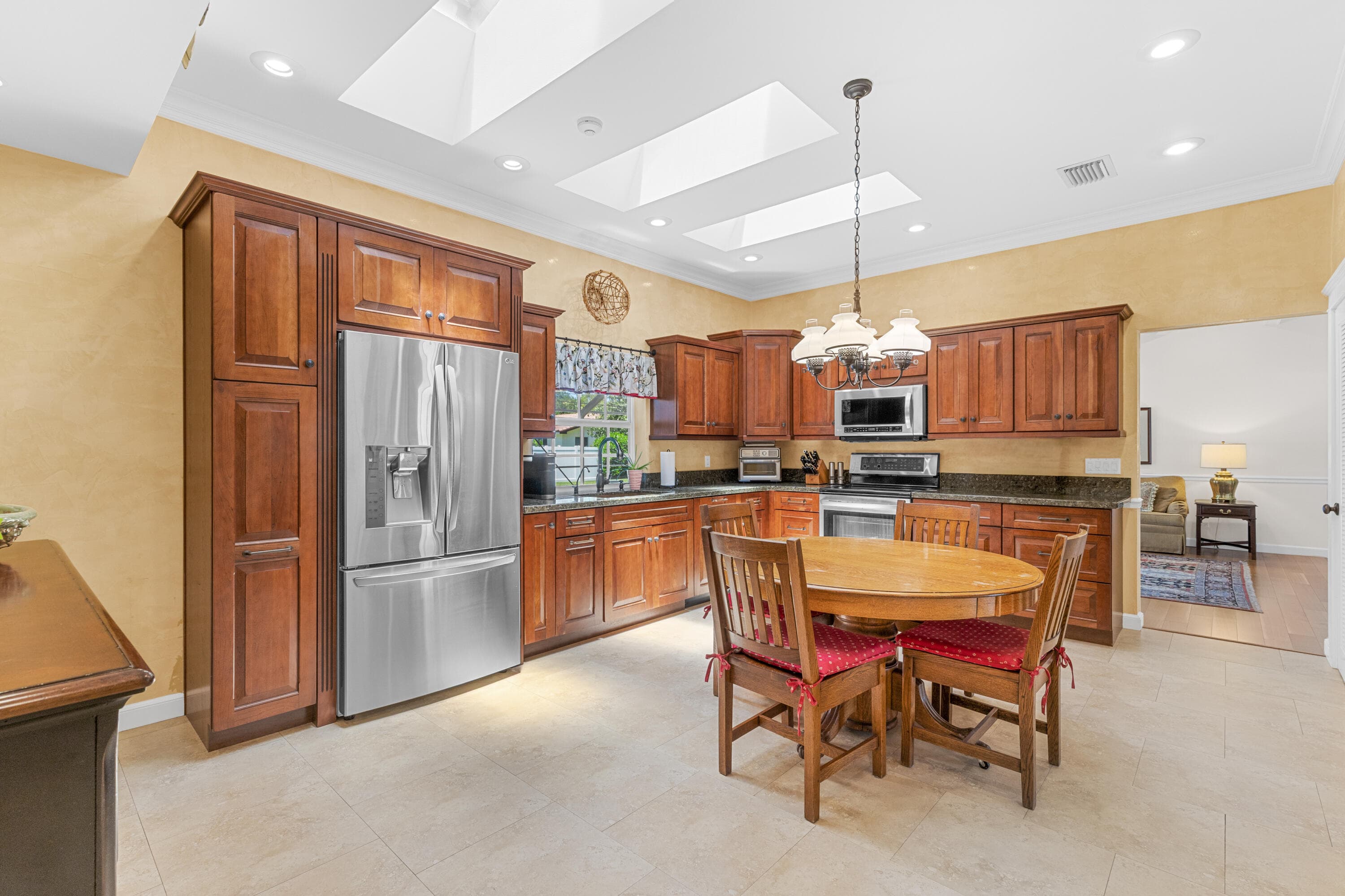 7501 Plantation Road, Plantation, FL 33317 — photo 14 of 58