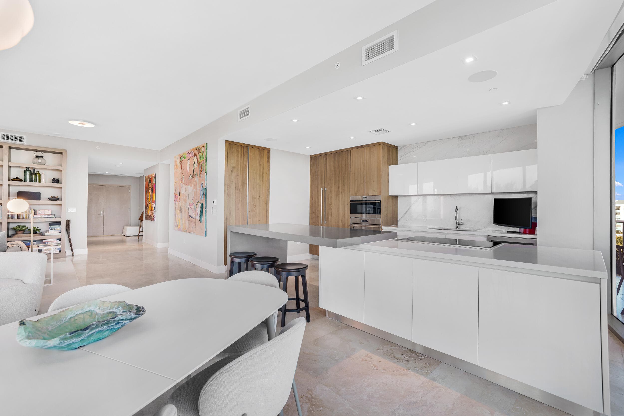 701 N Fort Lauderdale Beach Boulevard 406, Fort Lauderdale, FL 33304 — photo 10 of 50