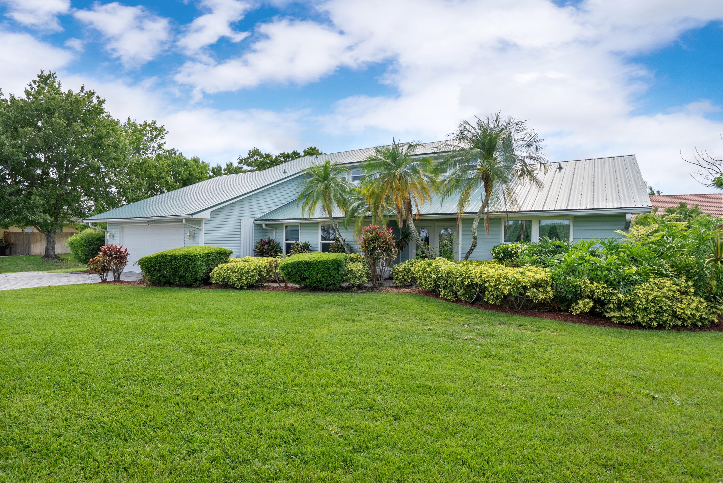 2415 NW Cove View, Stuart, FL 34994 — photo 4 of 54