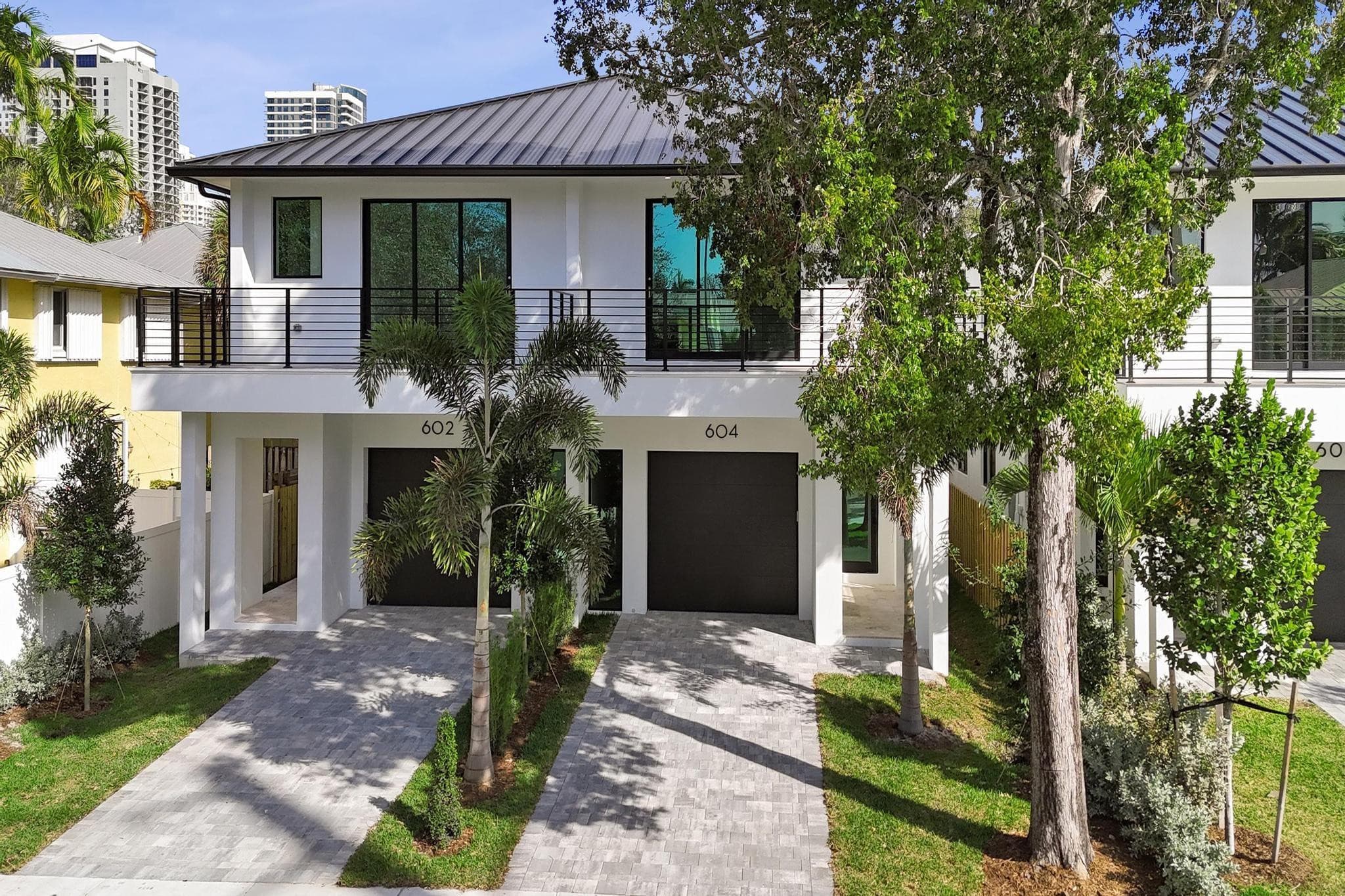 604 SW 7th Avenue, Fort Lauderdale, FL 33315 — photo 1 of 50