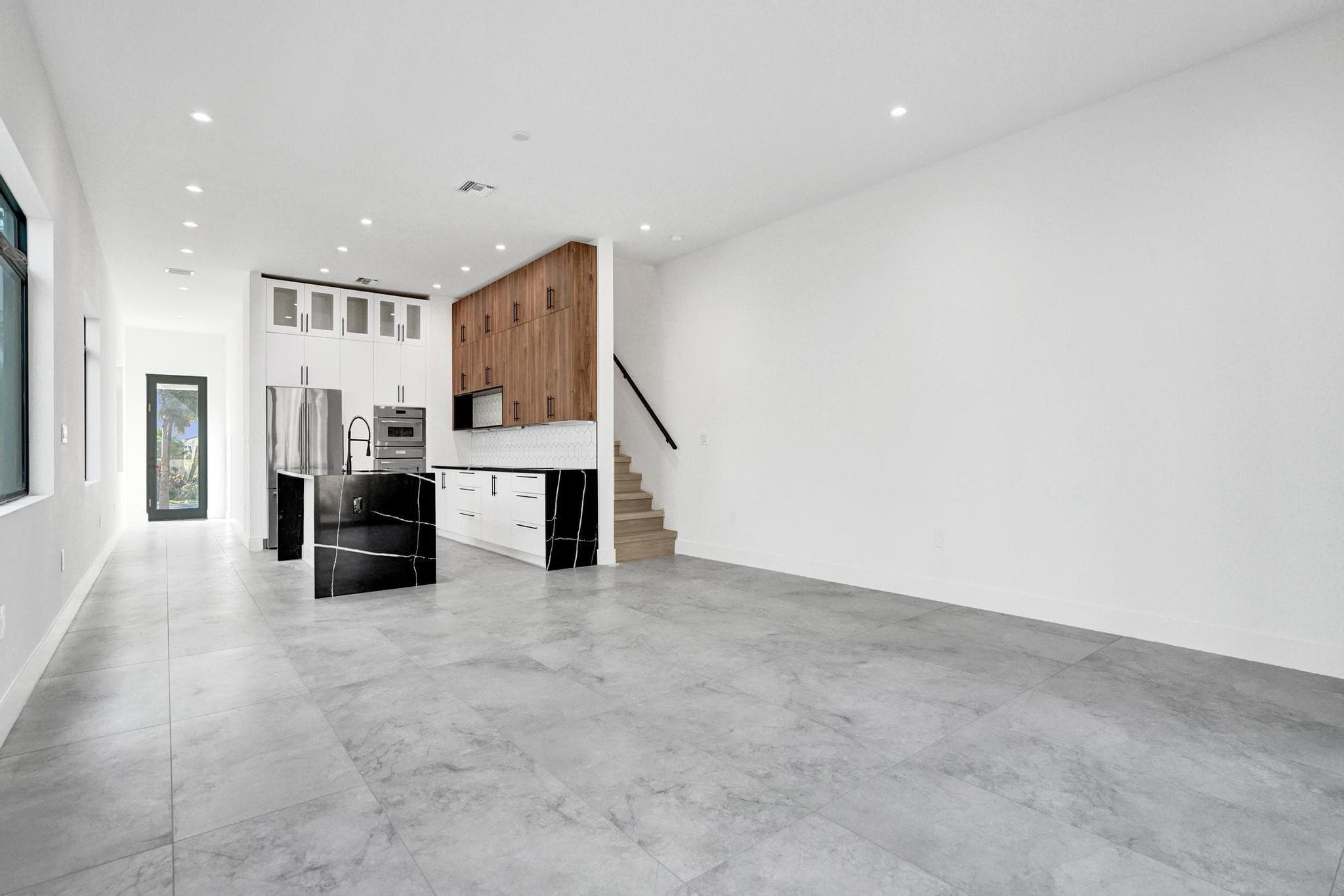 604 SW 7th Avenue, Fort Lauderdale, FL 33315 — photo 19 of 50