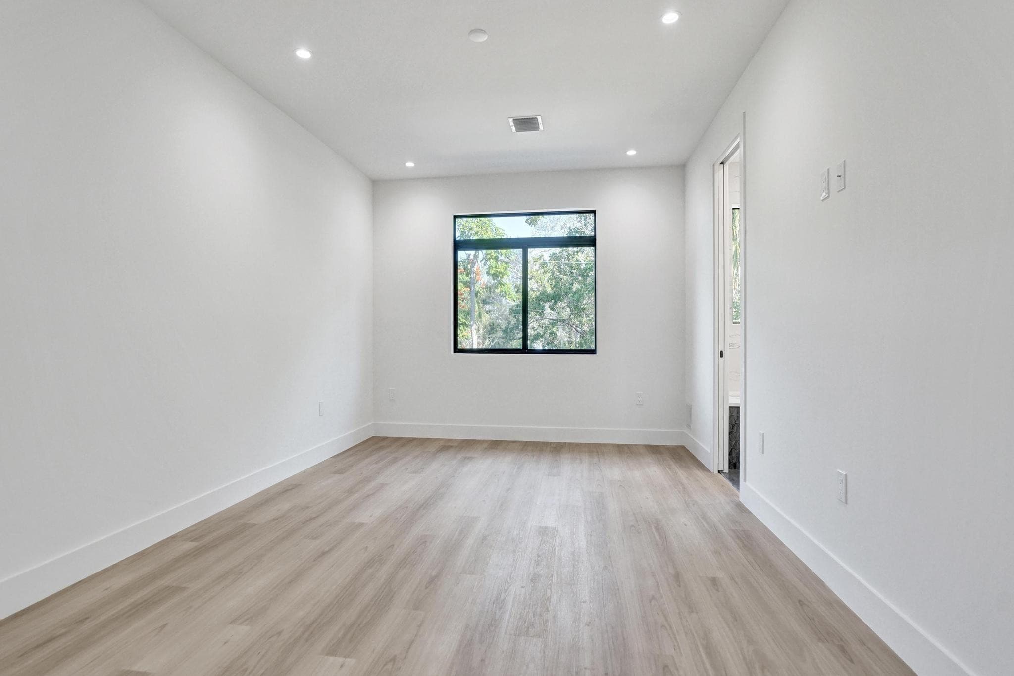 604 SW 7th Avenue, Fort Lauderdale, FL 33315 — photo 22 of 50