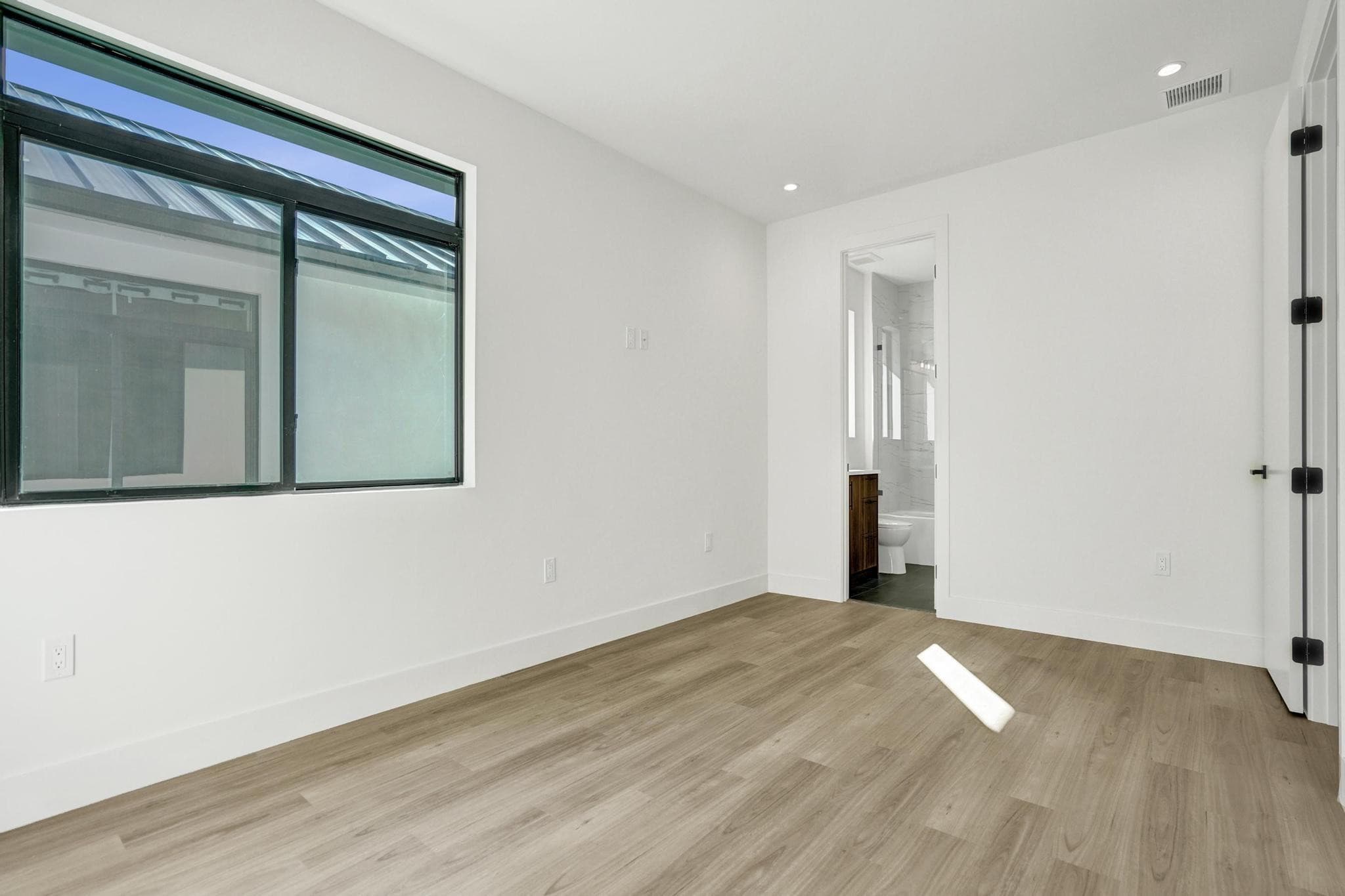 604 SW 7th Avenue, Fort Lauderdale, FL 33315 — photo 45 of 50