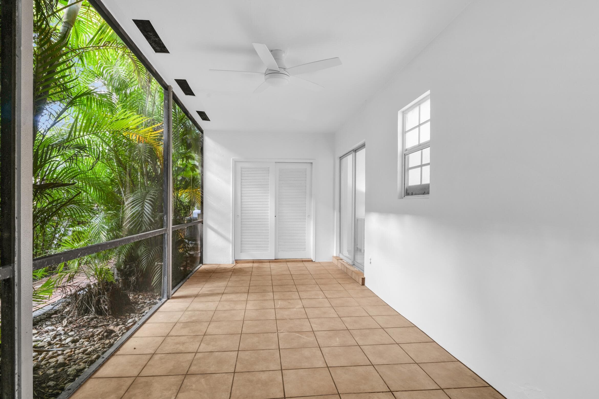 770 E Camino 0050, Boca Raton, FL 33432 — photo 19 of 31