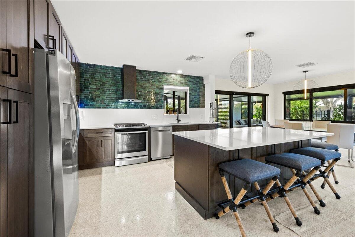 2611 SE 21 Street, Fort Lauderdale, FL 33316 — photo 10 of 46