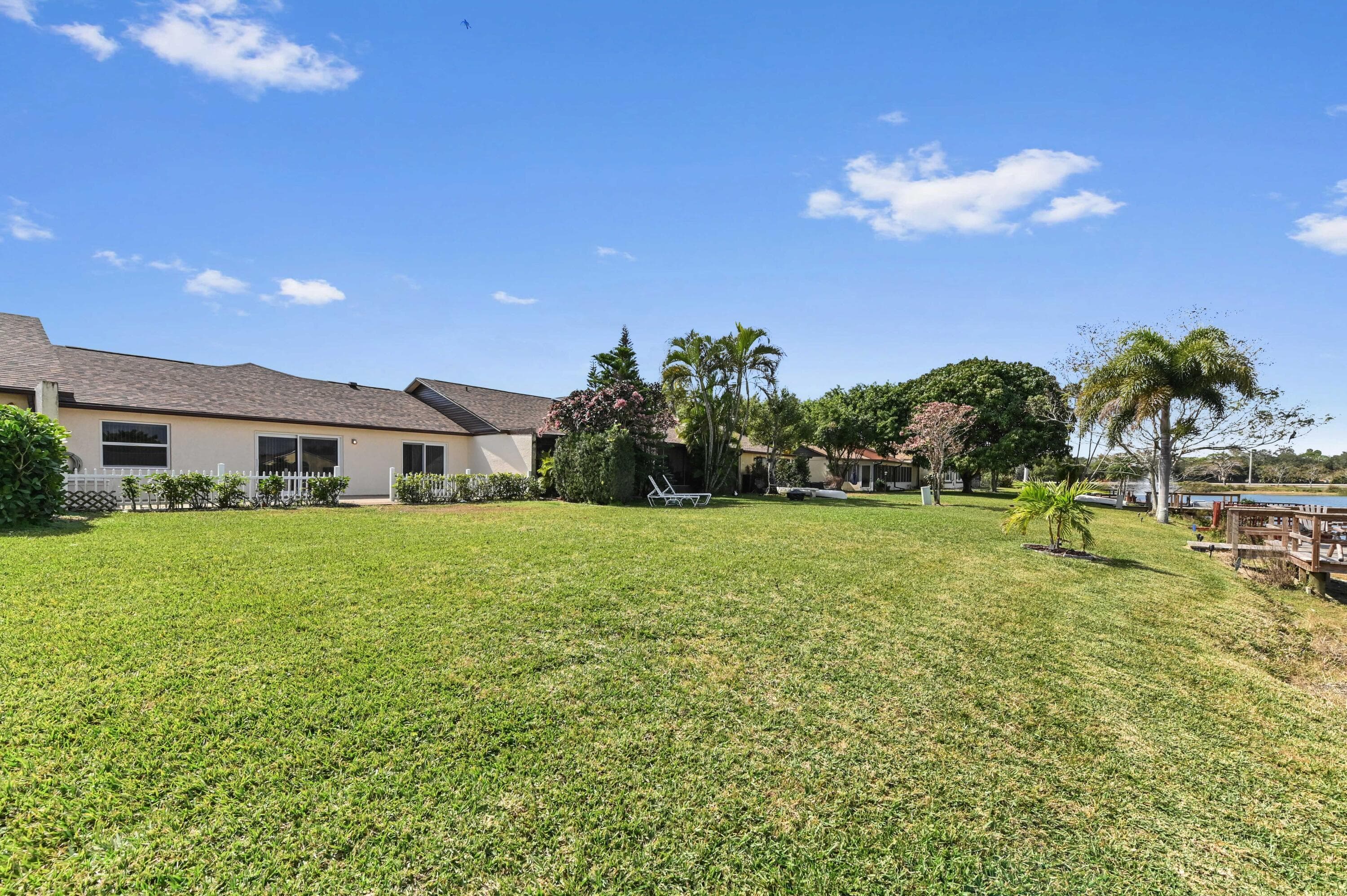 8515 Lake Point Court, Lake Worth, FL 33467 — photo 23 of 27