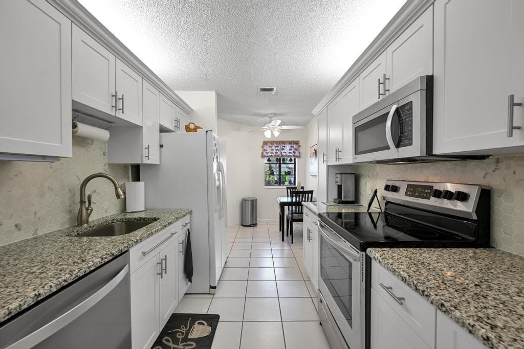 5290 Europa Drive B, Boynton Beach, FL 33437 — photo 11 of 51