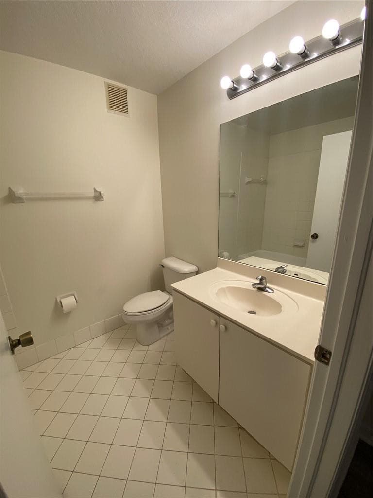 970 NE 34th Avenue 204, Homestead, FL 33033 — photo 20 of 23