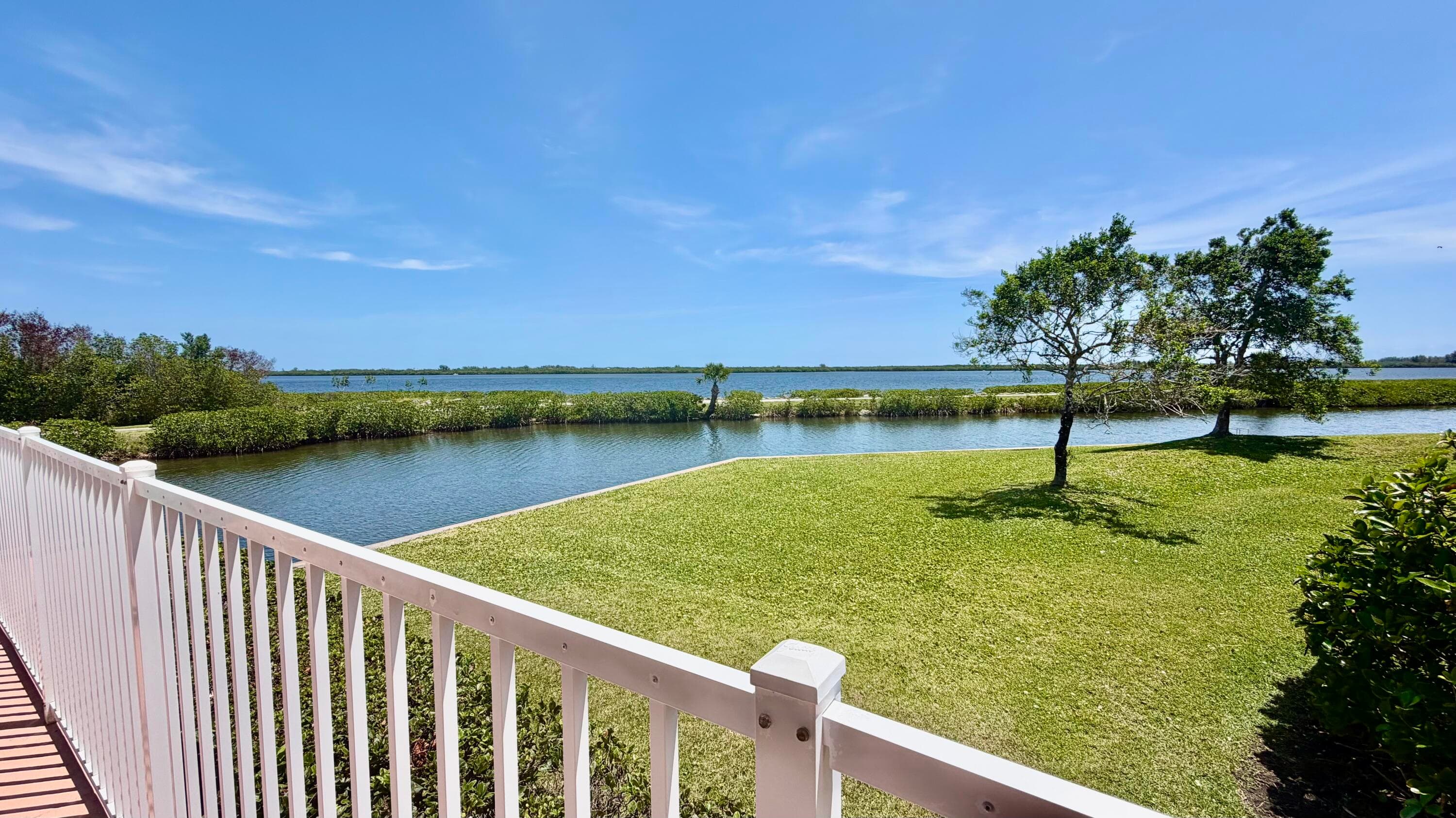 3556 Lucia Drive, Vero Beach, FL 32967 — photo 37 of 40