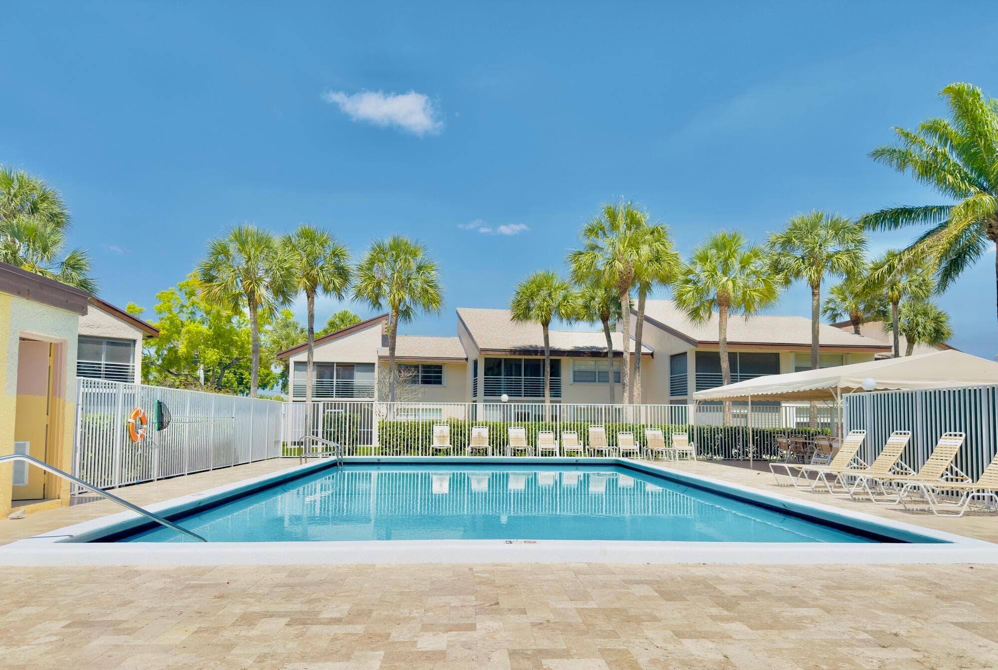8765 Azalea Court 204, Tamarac, FL 33321 — photo 7 of 23
