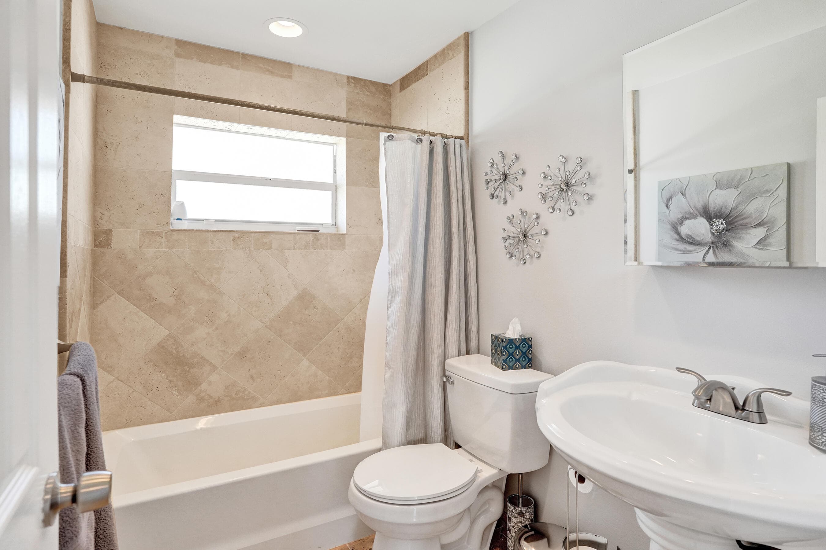 700 SE 5th Avenue, Pompano Beach, FL 33060 — photo 20 of 58