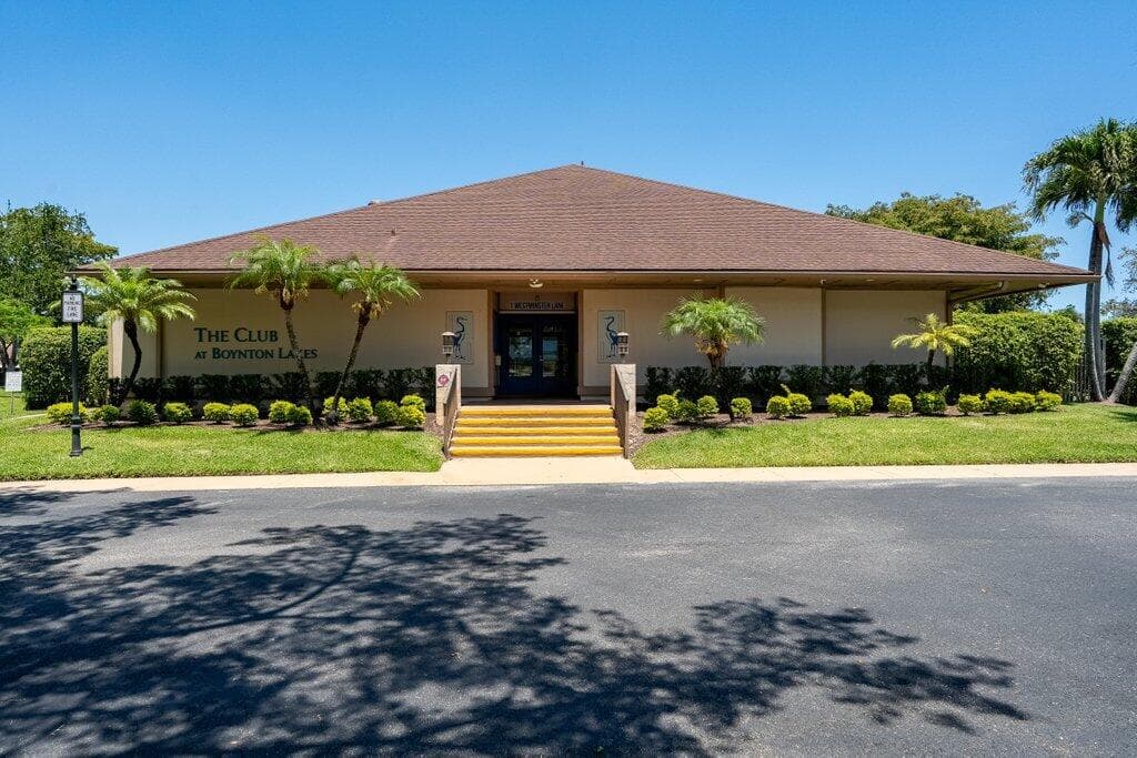 1 Afton Place, Boynton Beach, FL 33426 — photo 45 of 58