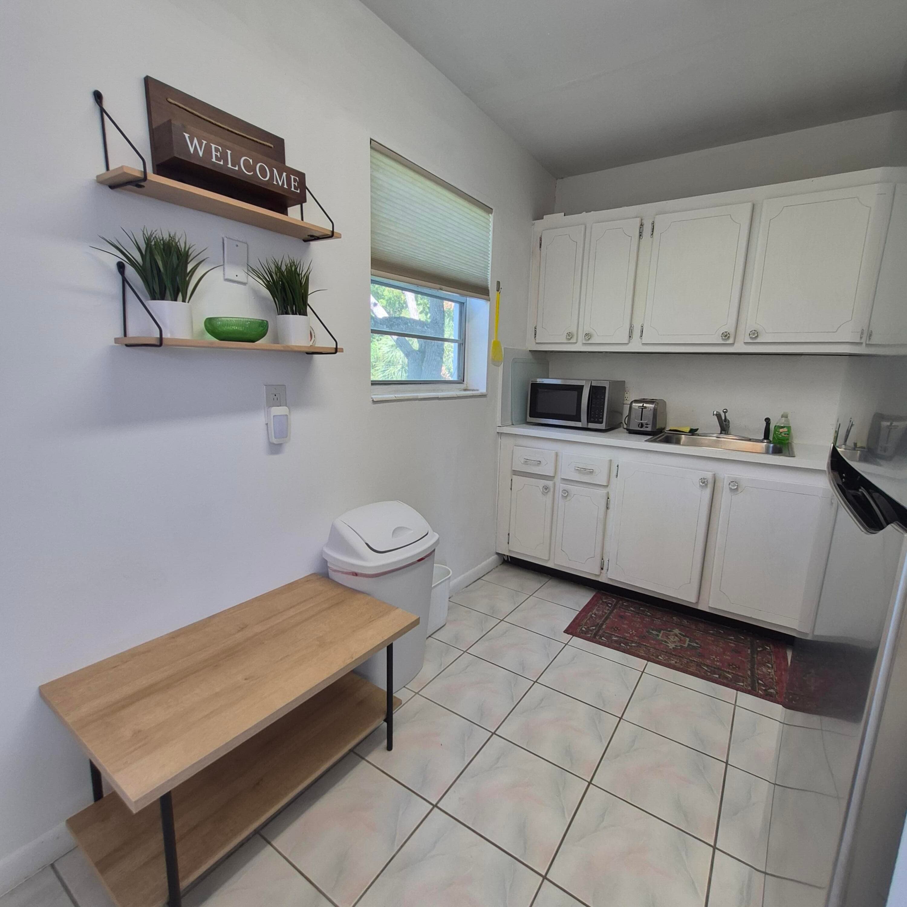 101 Northampton F, West Palm Beach, FL 33417 — photo 7 of 27