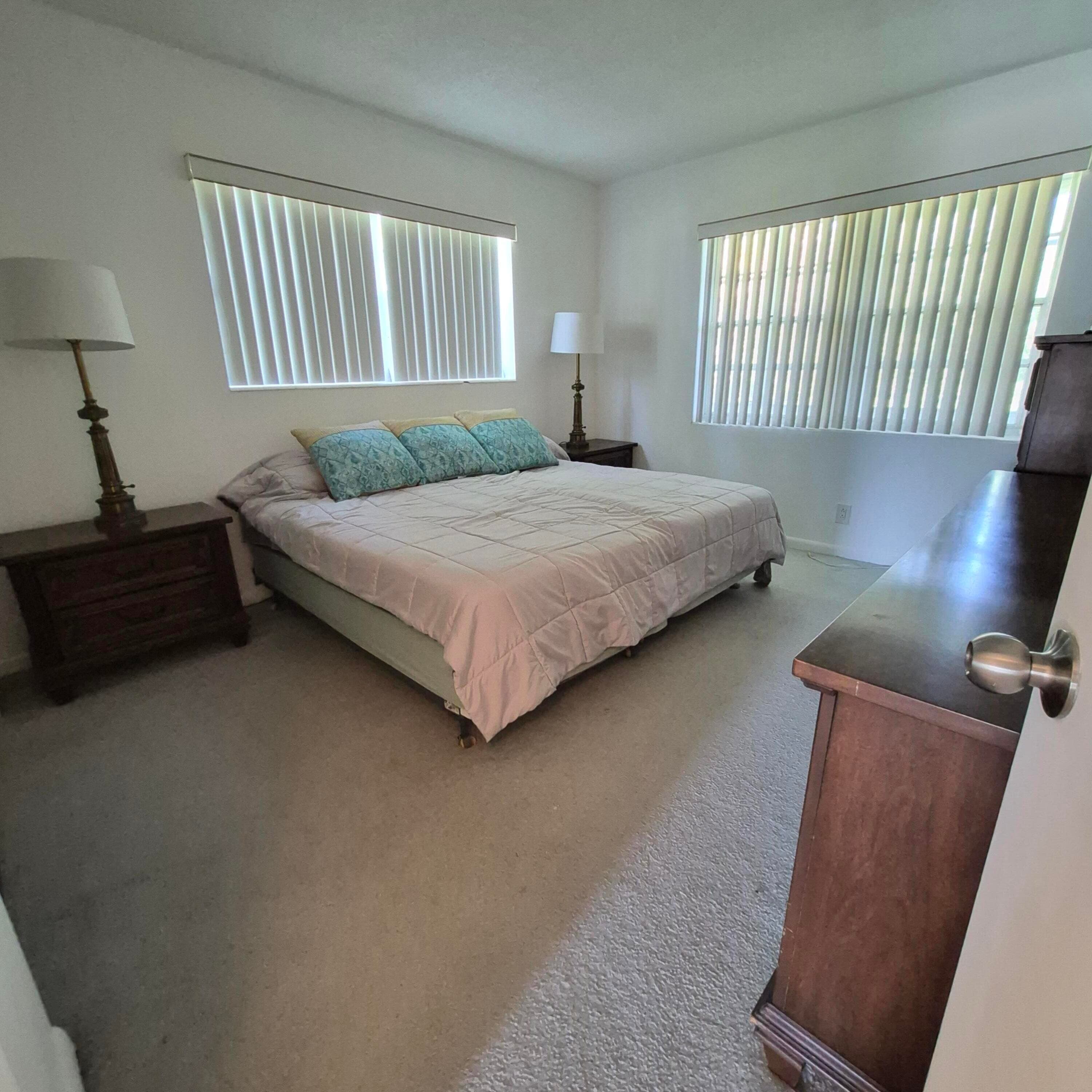 101 Northampton F, West Palm Beach, FL 33417 — photo 18 of 27