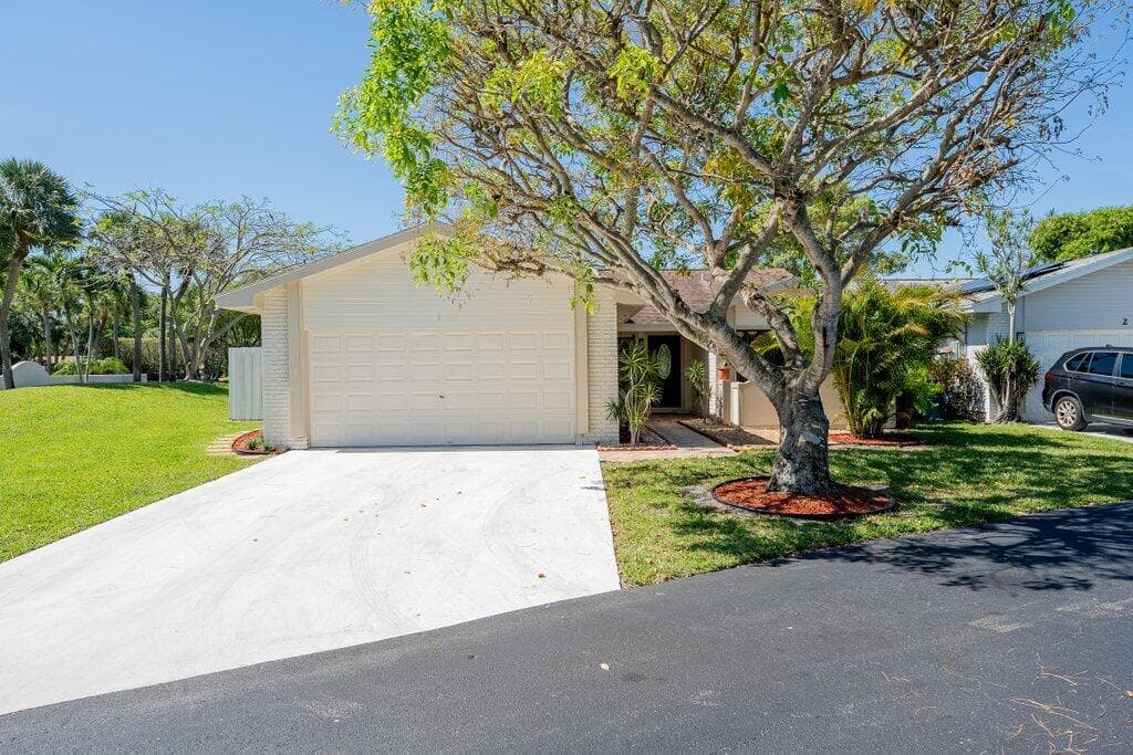 1 Afton Place, Boynton Beach, FL 33426 — photo 2 of 58