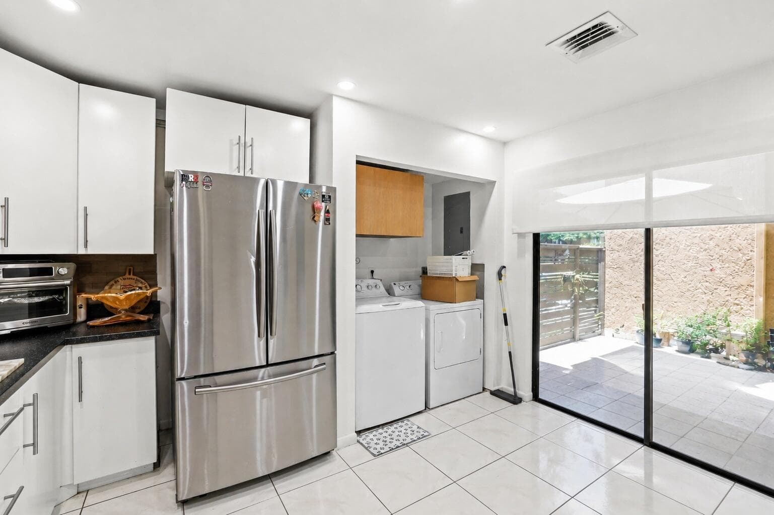 8061 NW 71st Court, Tamarac, FL 33321 — photo 4 of 48