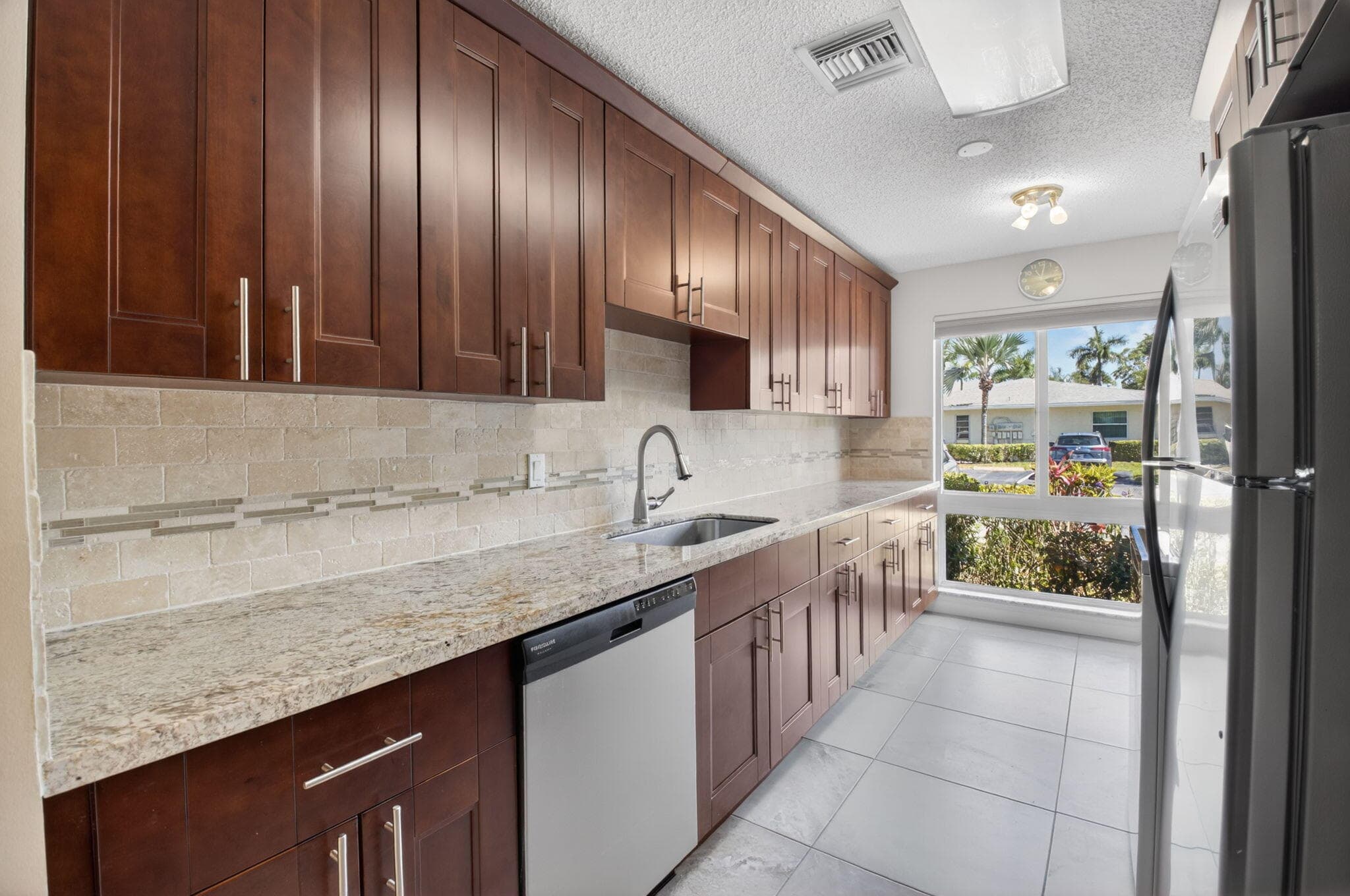 13740 Via Flora C, Delray Beach, FL 33484 — photo 11 of 57